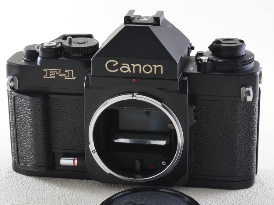 Canon F-1 ボディ モントリオールオリンピック記念モデル 整備済