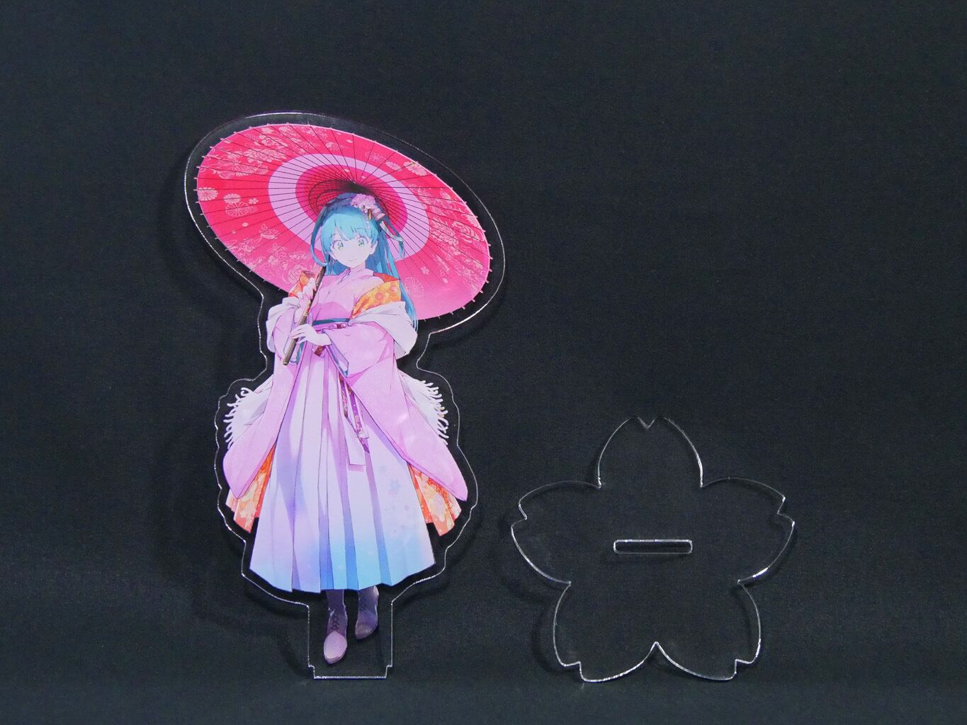 岩手さちこ アクリルスタンド（花巻傘・袴和装） | ホテルエース盛岡