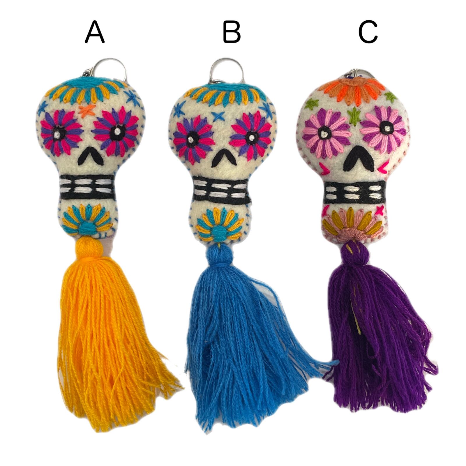 ウィチョル族ビーズアートオブジェ カラベラ Huichol Bead Art Object
