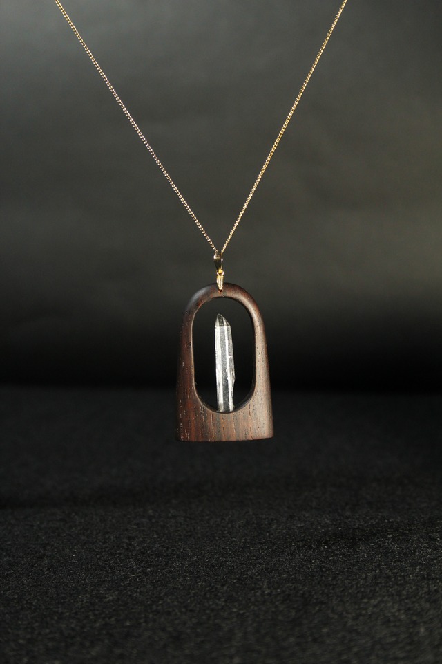 【114】宮崎クリスタル ローズウッドペンダント