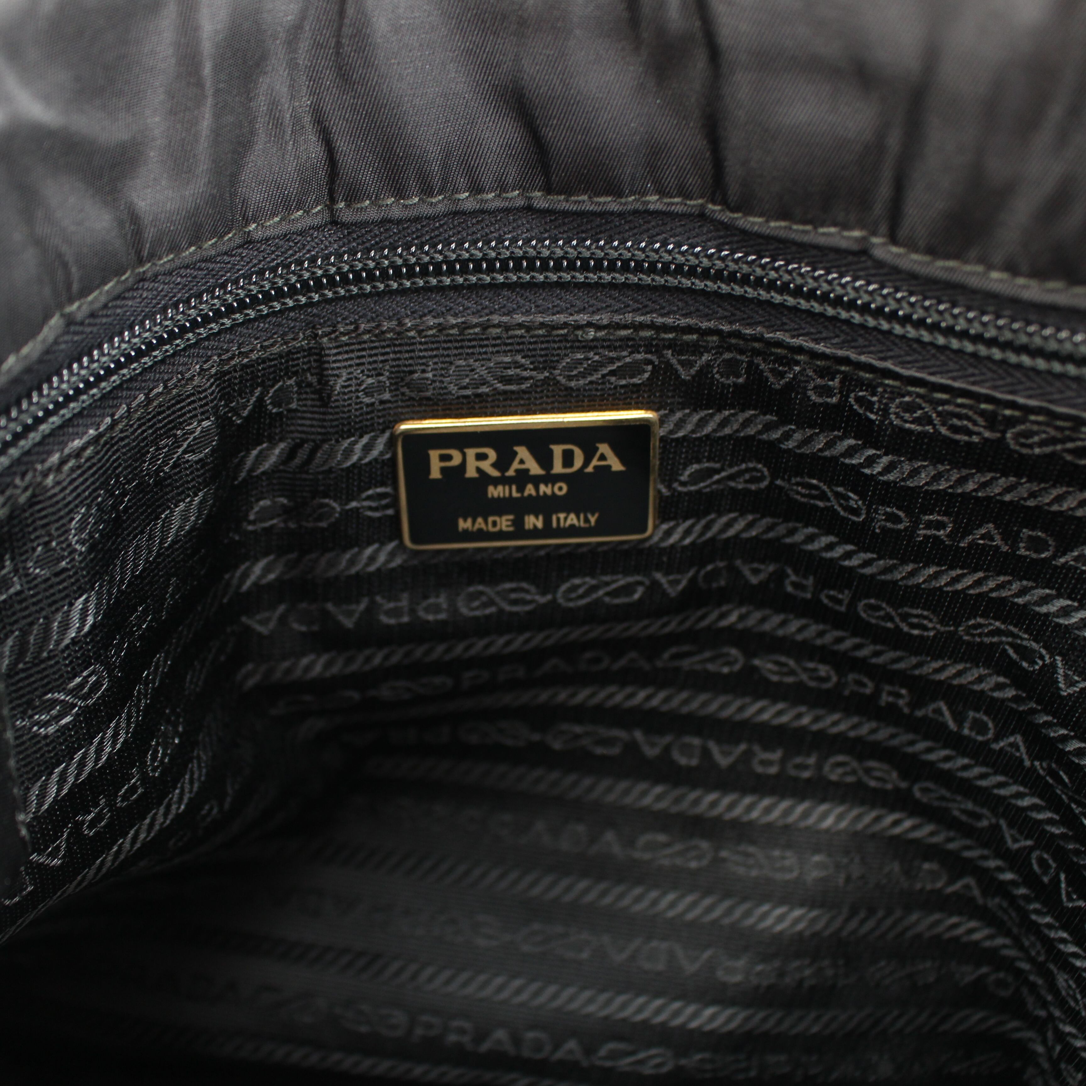 PRADA METAL HANDLE LOGO NYLON HAND BAG MADE IN ITALY/プラダメタル