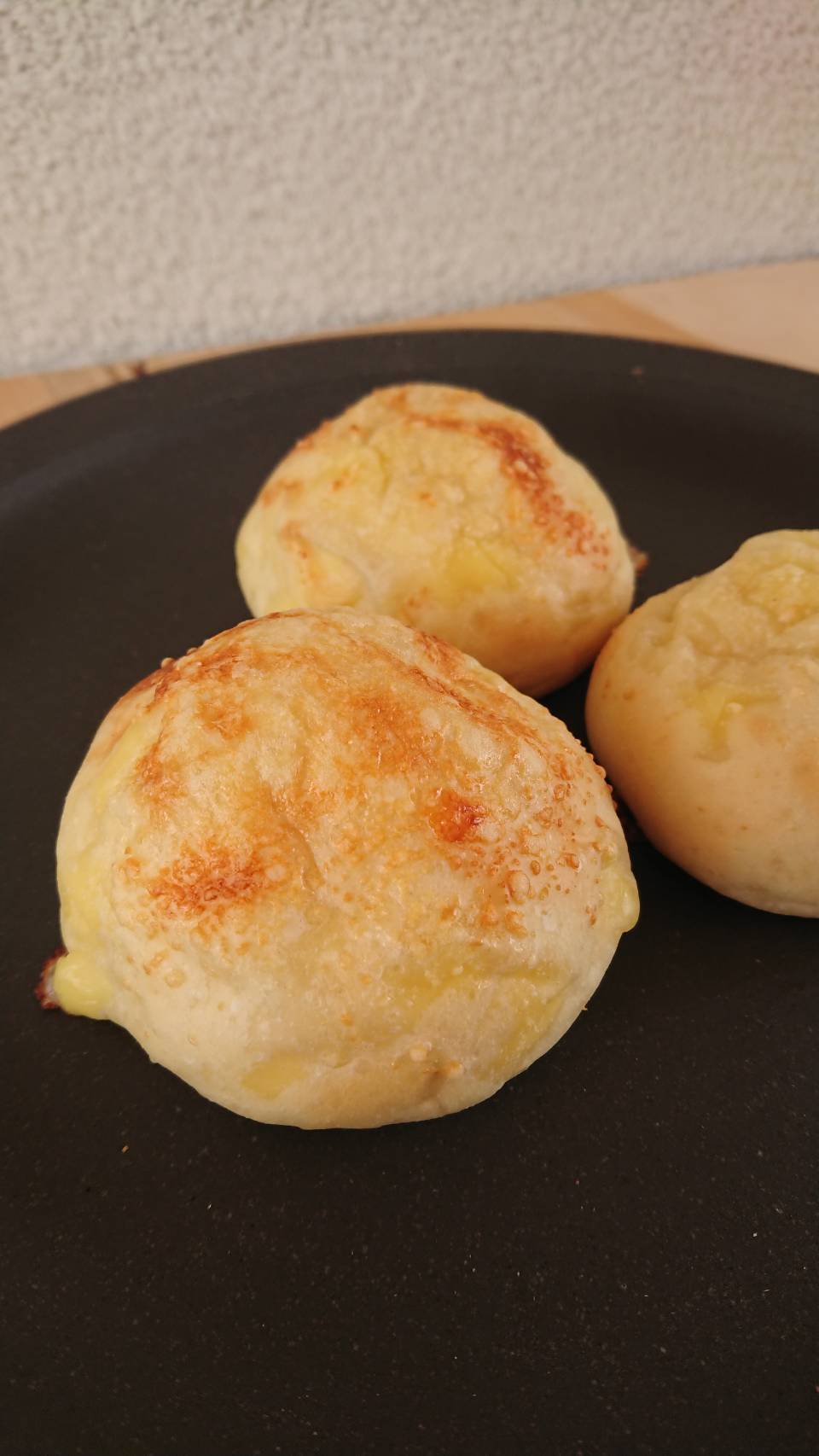 ちーずぱん 3個入り | NOTOHIBAKARABAKERY