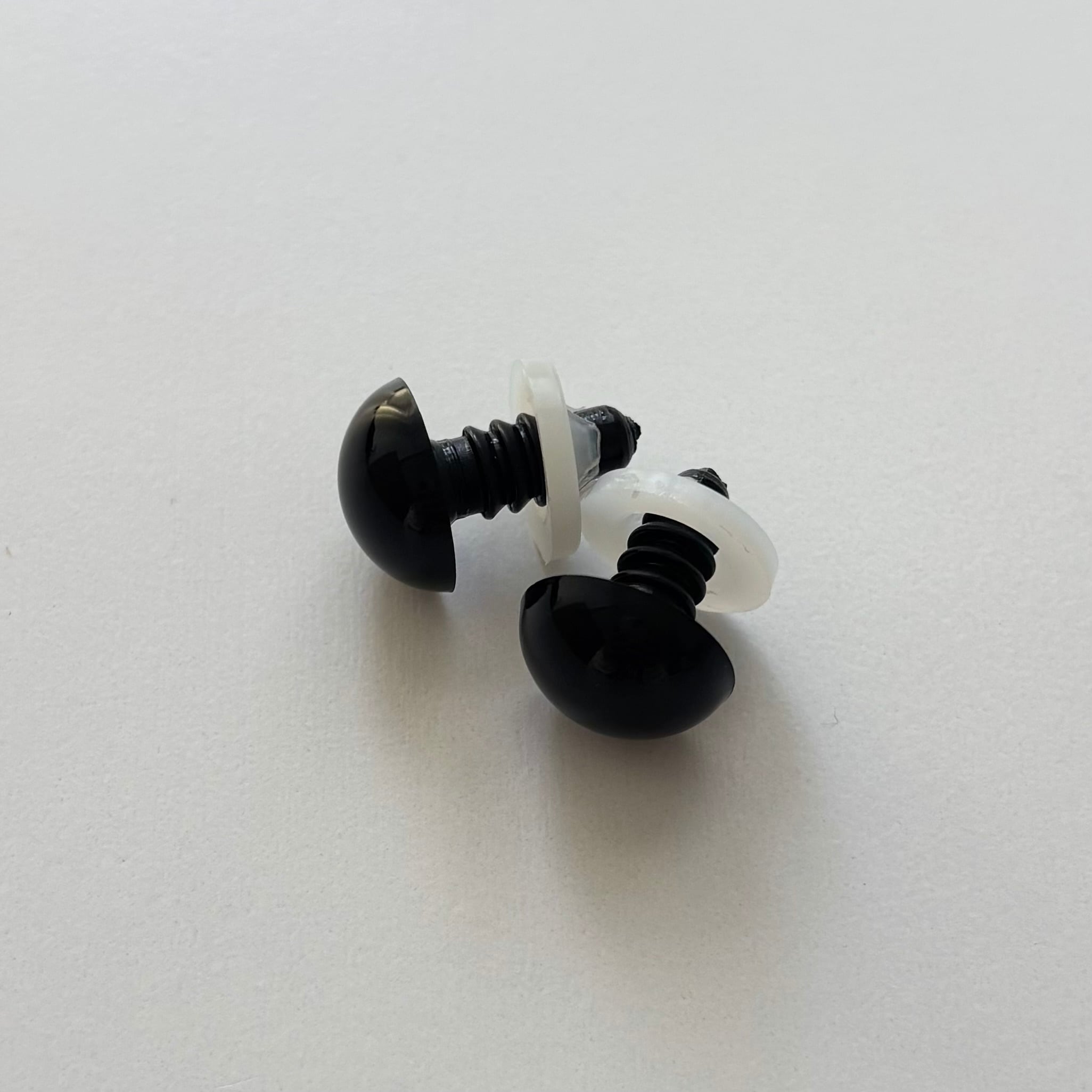 お鼻ボタン（14mm）/1個売り