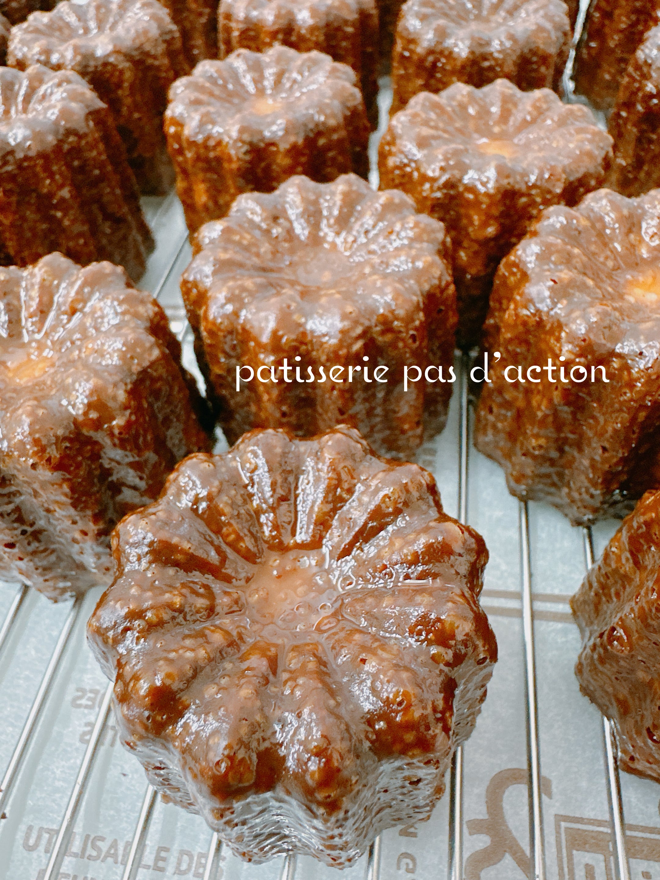 店頭受取：11/28(金)16:00-18:00分】カヌレ・ド・ボルドー