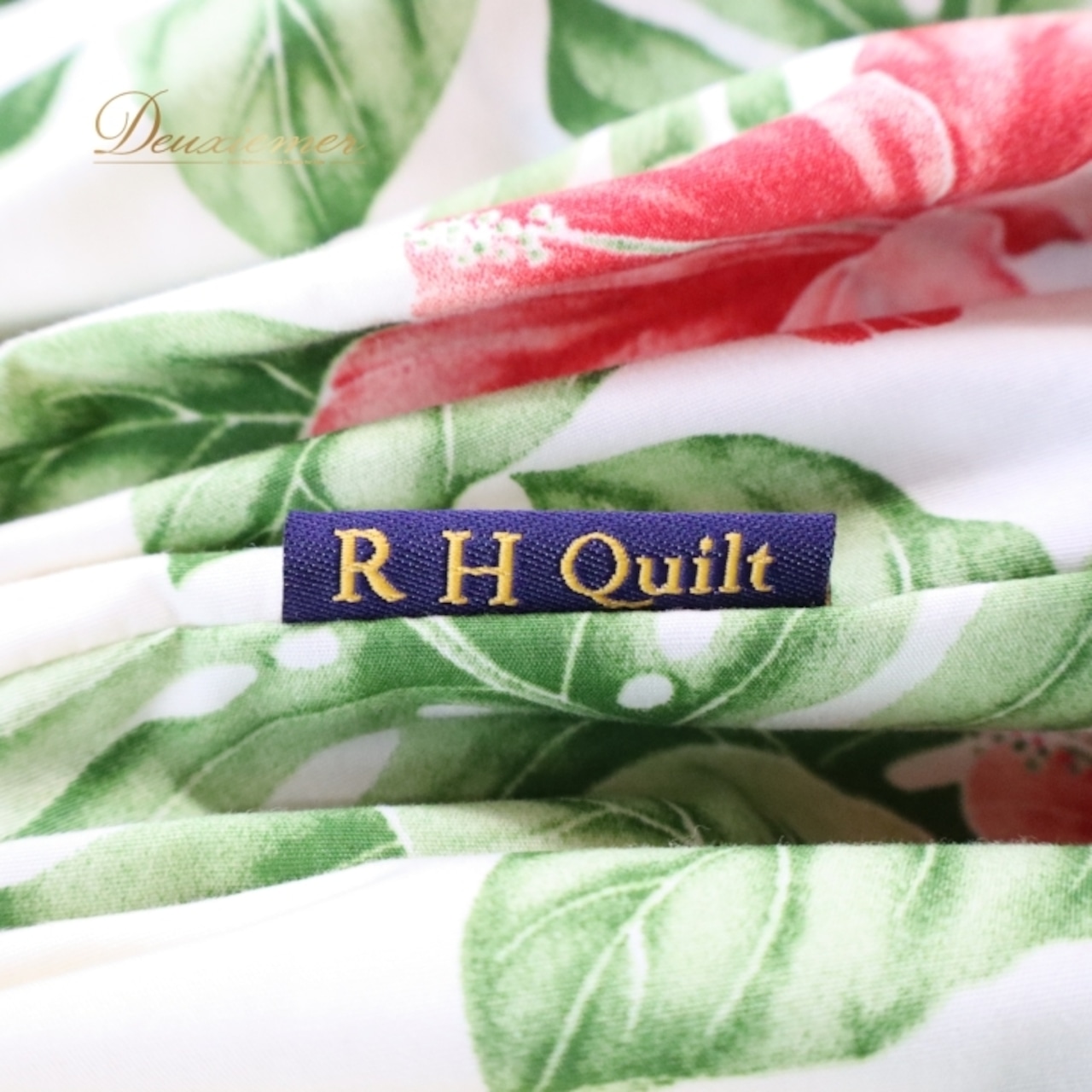 フラダンス 衣装 パウスカート ホワイト系 RHQuilt ハイビスカス柄 モンステラ柄 ハワイアンプリント アロハ フラ ダンス 白 緑 赤 シングル スカート フレア 華やか 鮮やか かわいい おしゃれ レッスン 練習 リゾート カジュアル