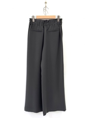 ワイドイージーパンツ