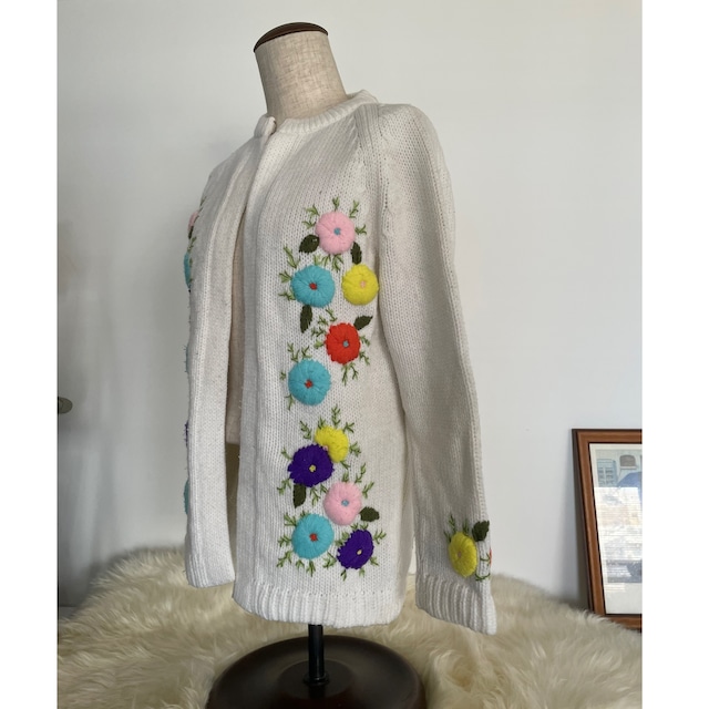 flower embroidery knit cardigan