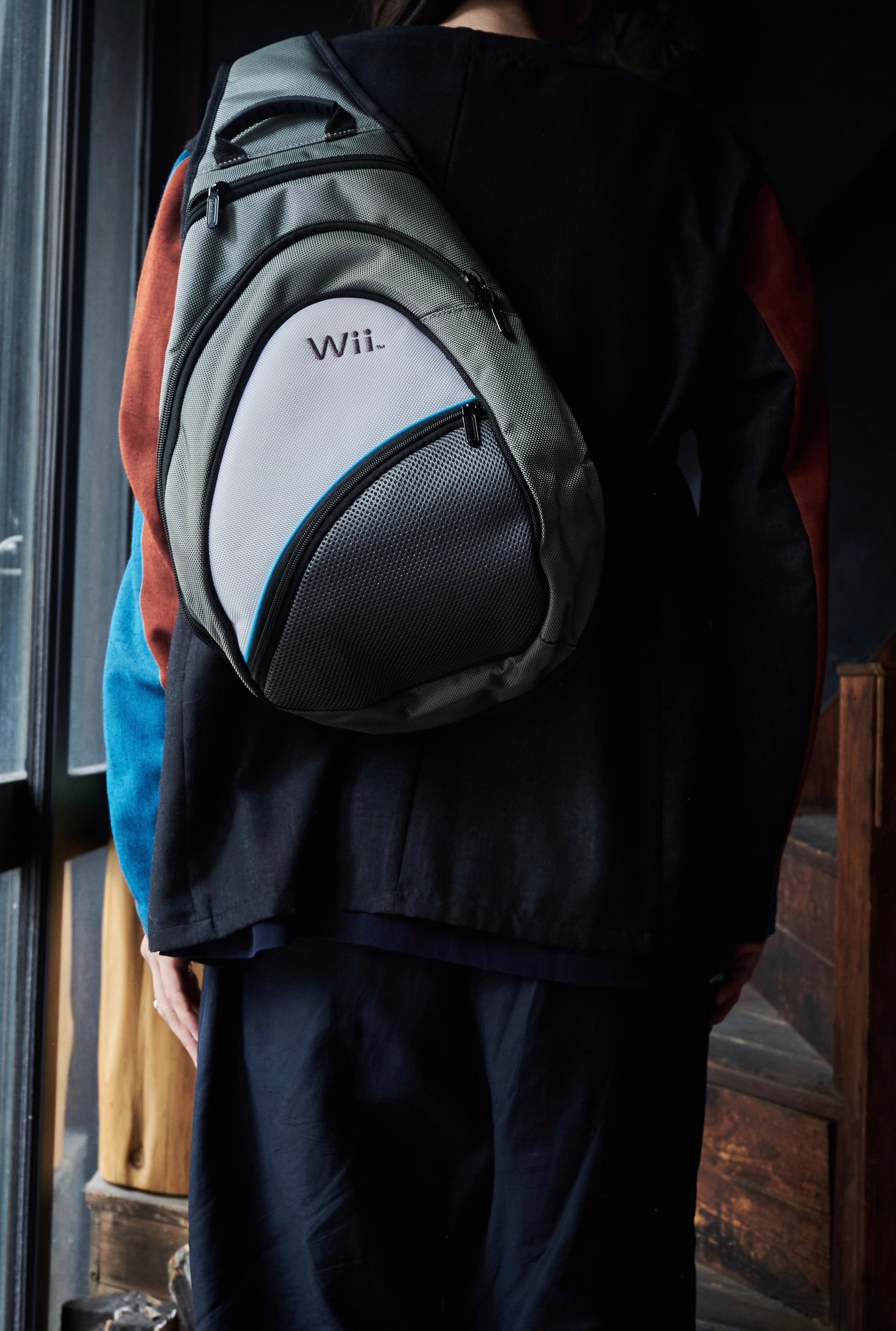Nintendo wii. SLING BAG | FOLLIEE.