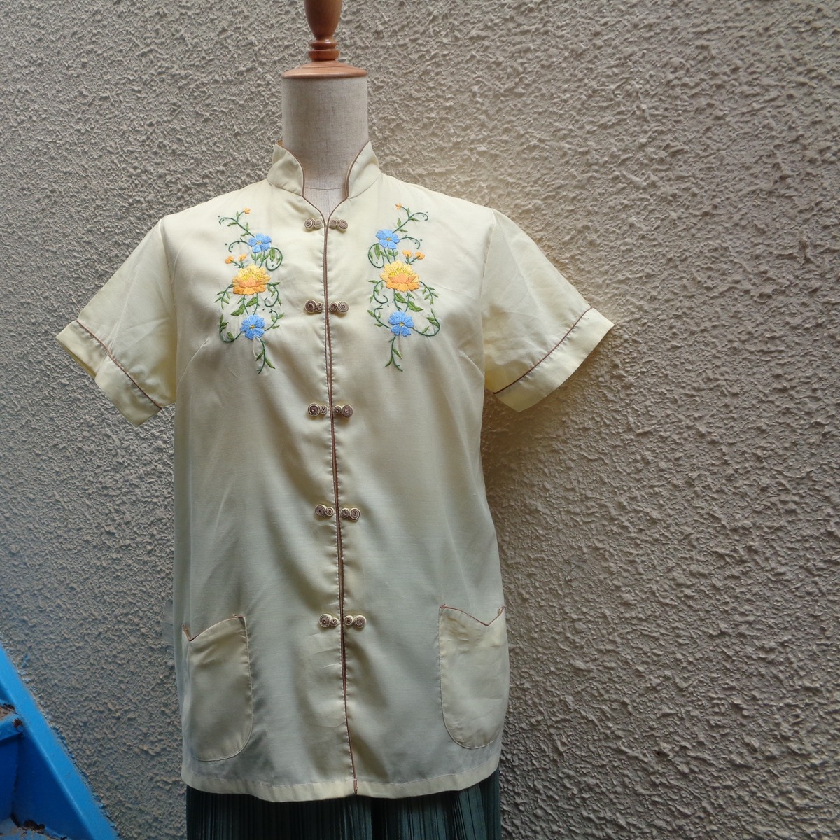 Flower embroidery china shirts／花刺繍 チャイナシャツ | BIG TIME 