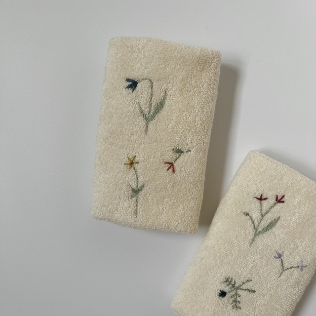 抱っこ紐カバー ボタニカル刺繍
