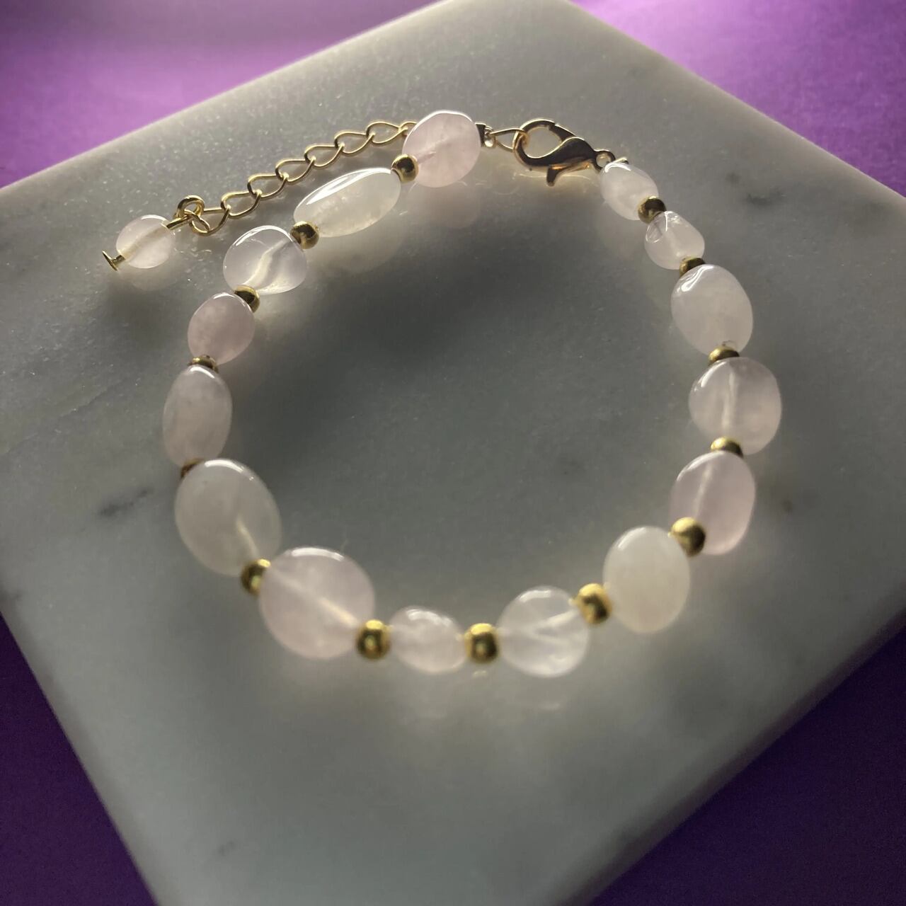 【あなたの魅力を高める】魅惑の魔石