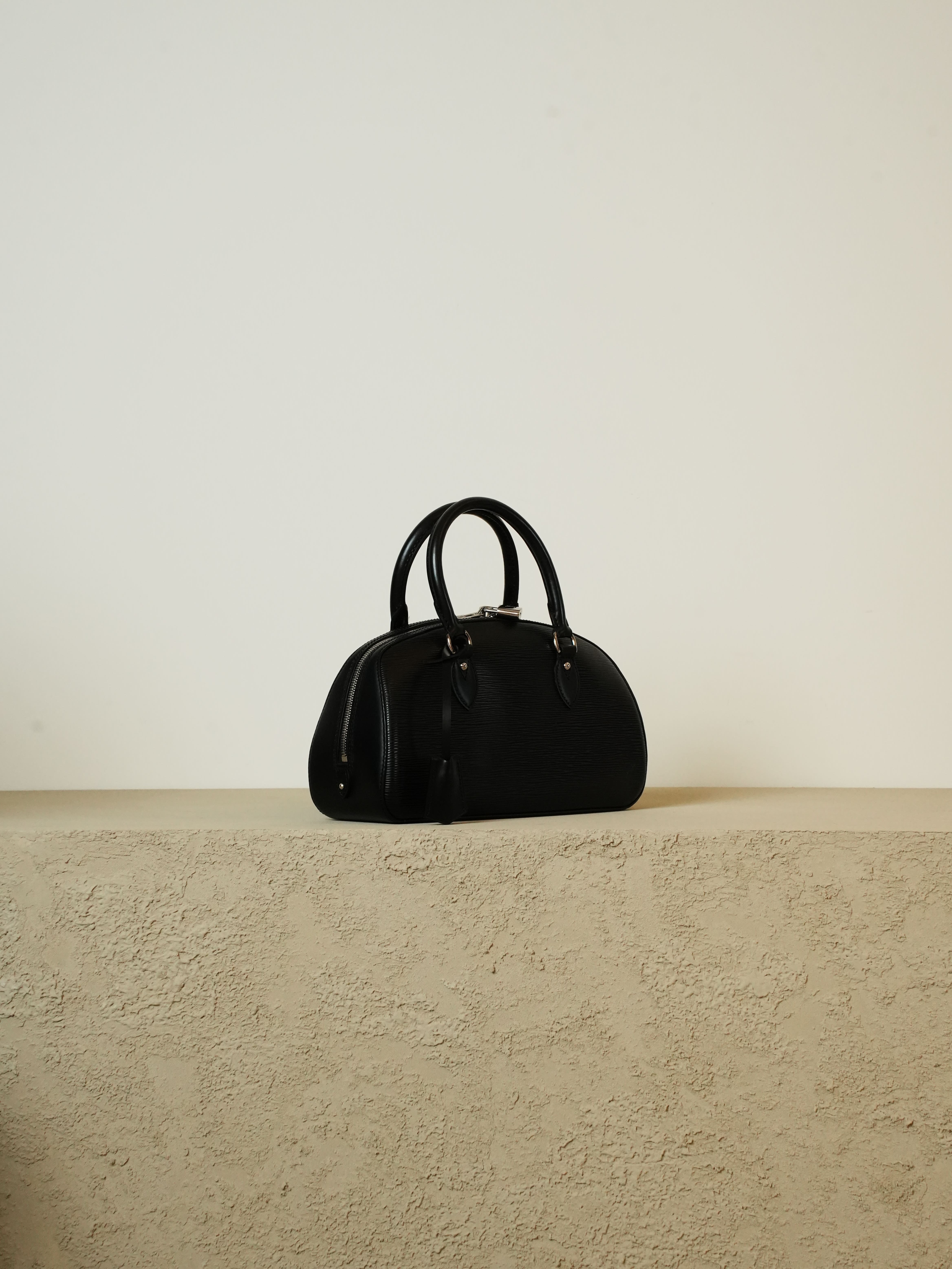 LOUIS VUITTON ルイ・ヴィトン エピ ジャスミン ハンドバッグ | Raum