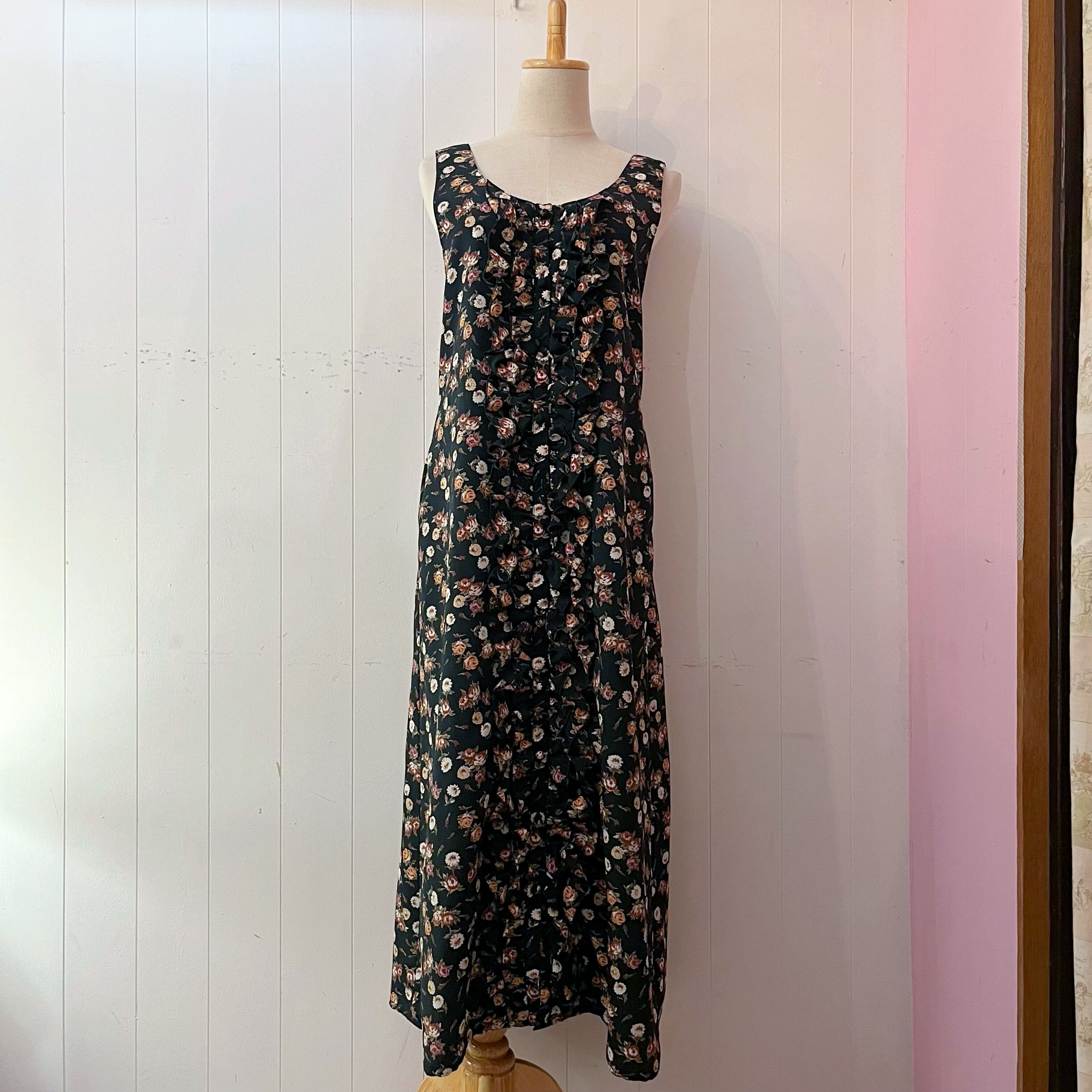 black flower frill button jumper skirt