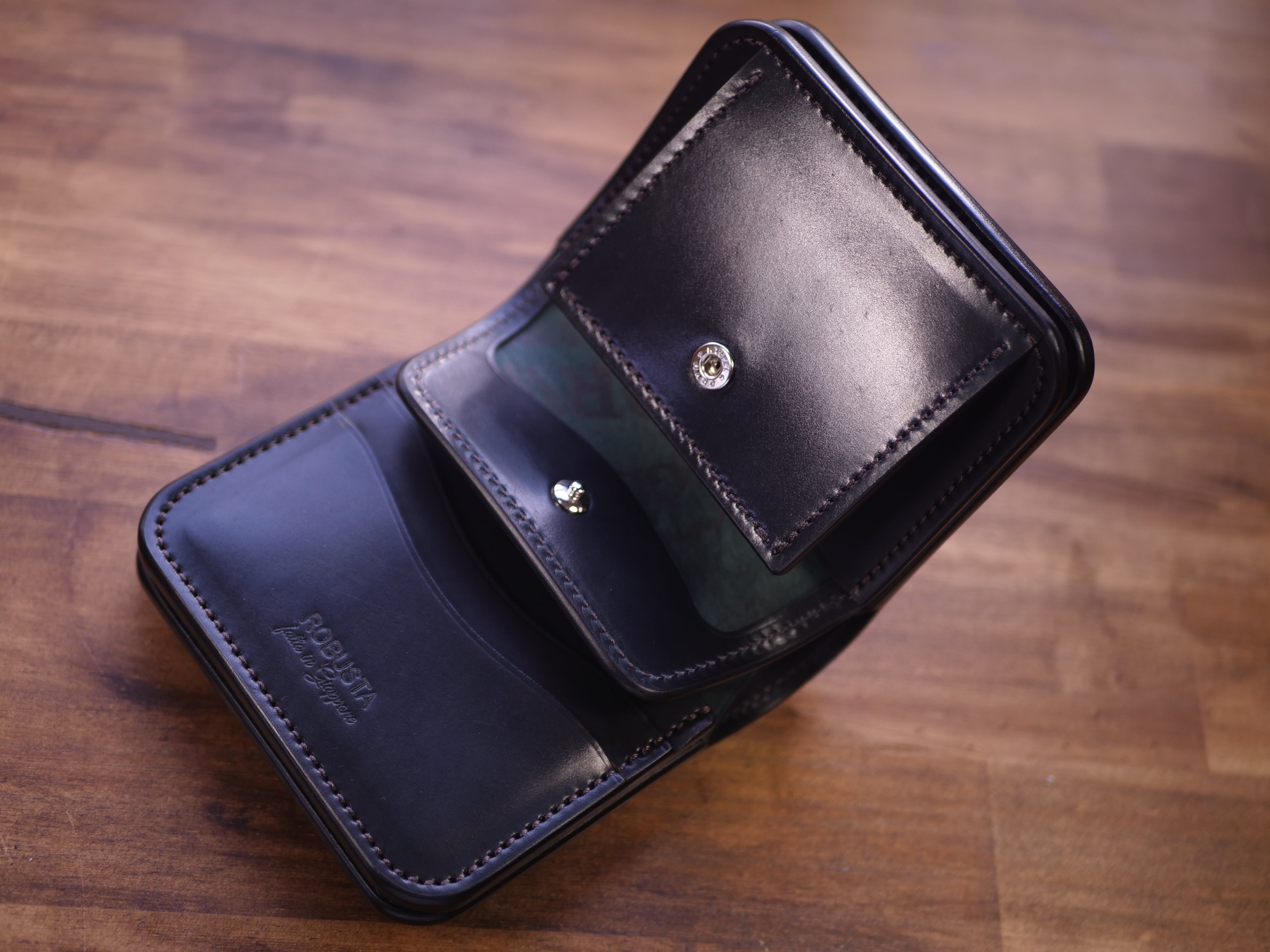 ロブスタレザー ドラム (スタンプあり) シェルコードバン ブラック Drum（ドラム）/ Horween shell cordovan Black | robusta leather
