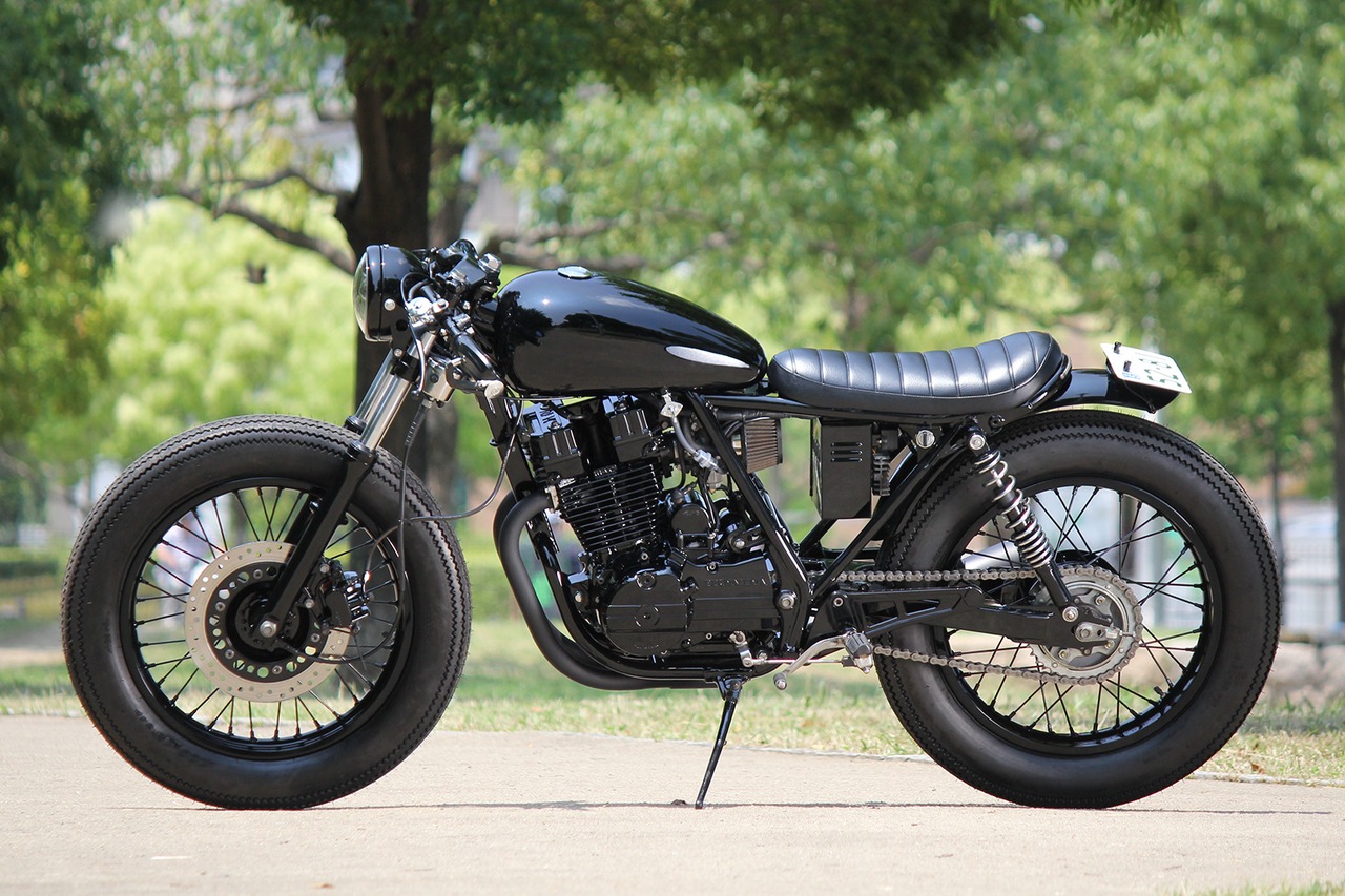 Separate Handlebar 7/8"/φ33 BLACK