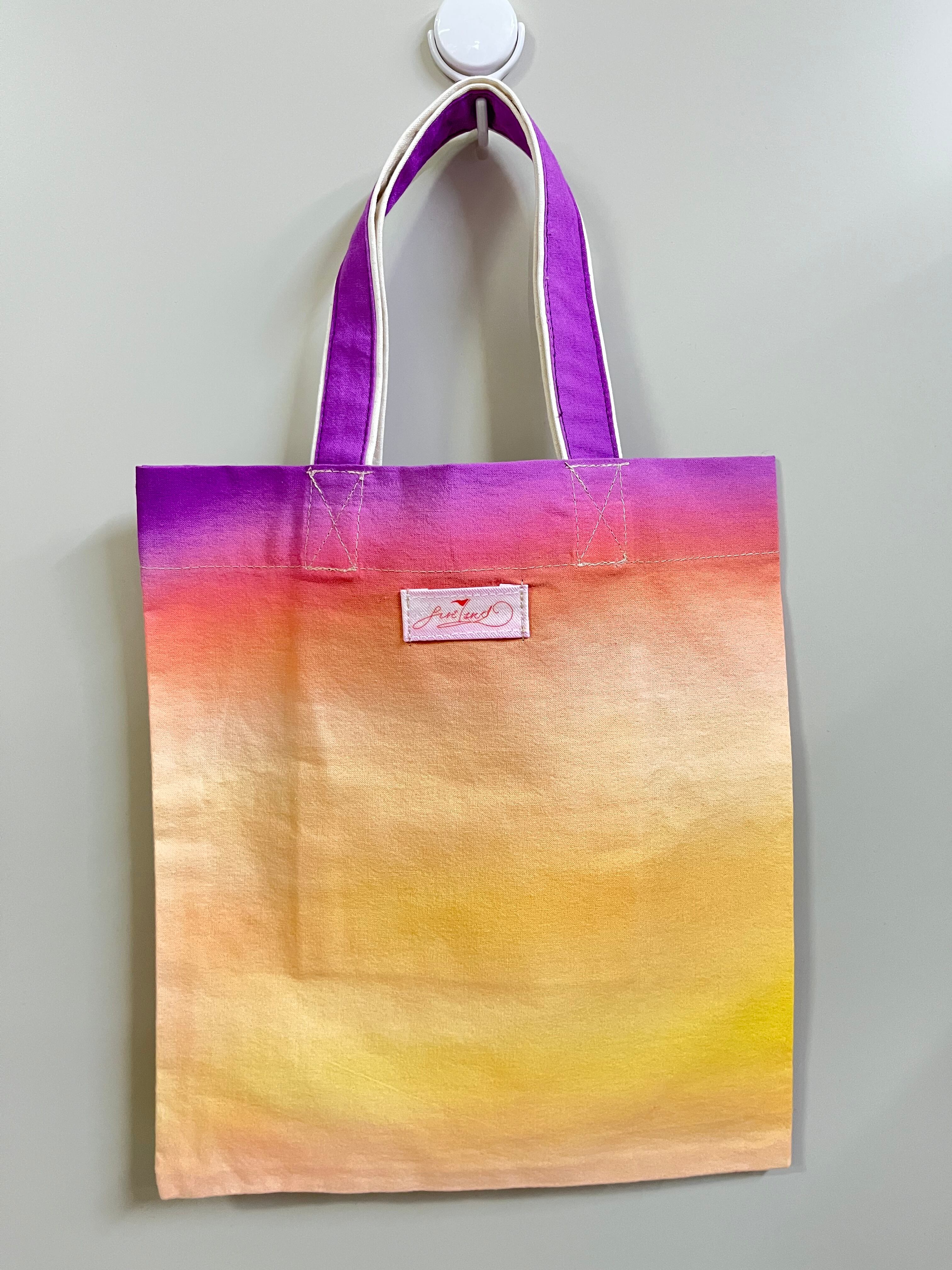 元職人が色を染めたバッグです。 元職人が色を染めたバッグです。