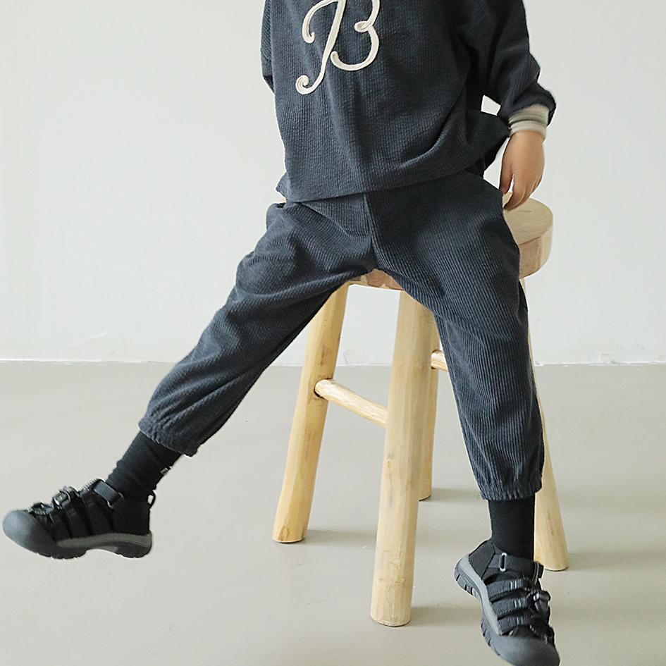 «予約»«bien a bien» ノイパンツ 2colors