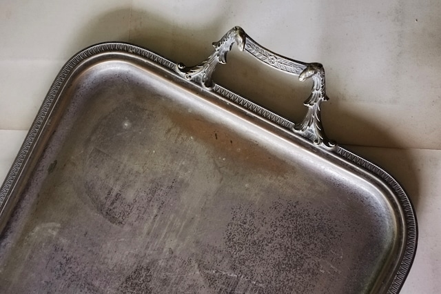 フランス 19世紀 55c 四人の沈黙の山羊と中世的銀製とても大きなトレイ アンティーク