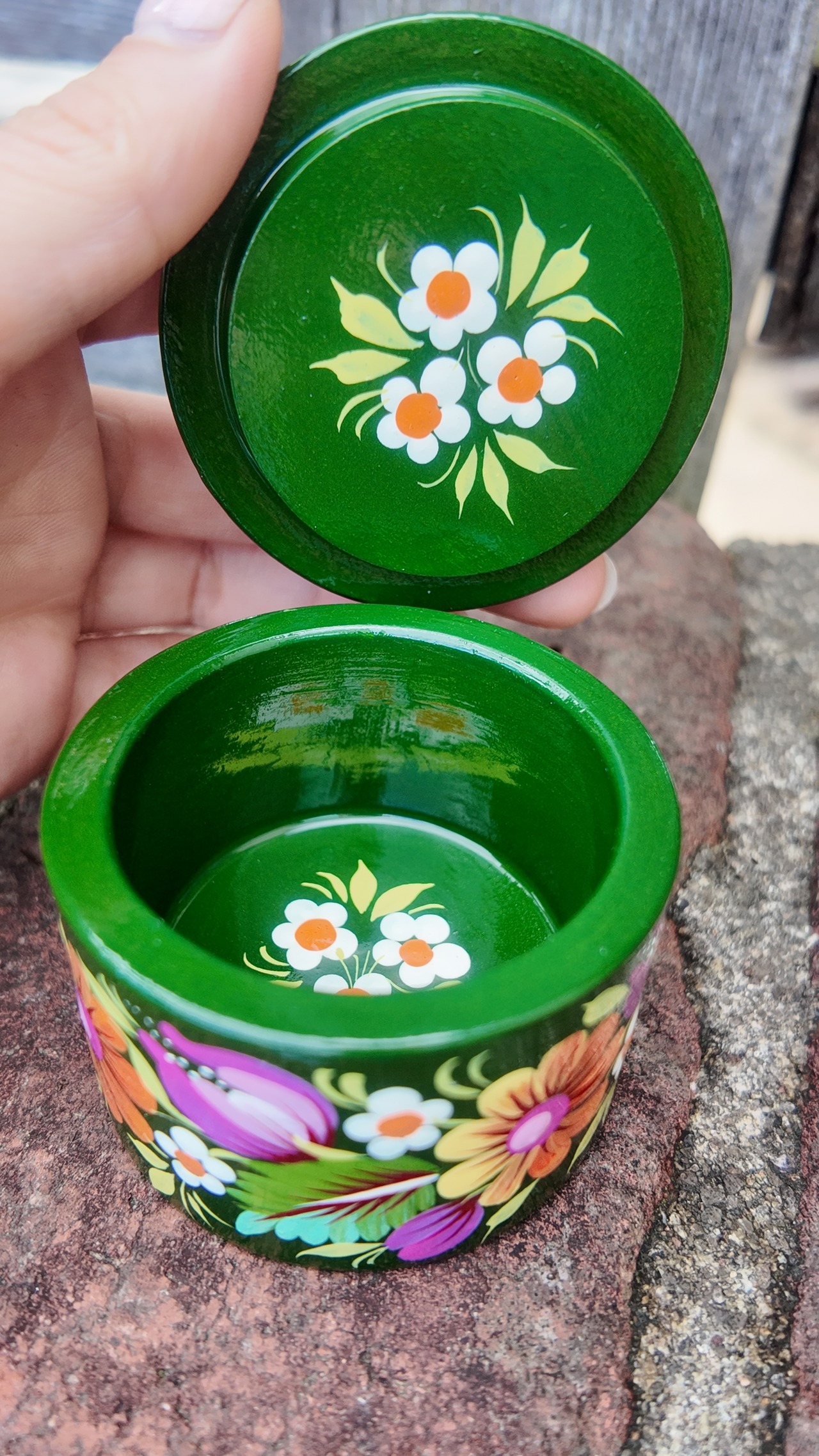 ペトリキウカ塗り　木製小物入れ・ジュエリーボックス（ティモシェンコ作）ウクライナ製 - 2