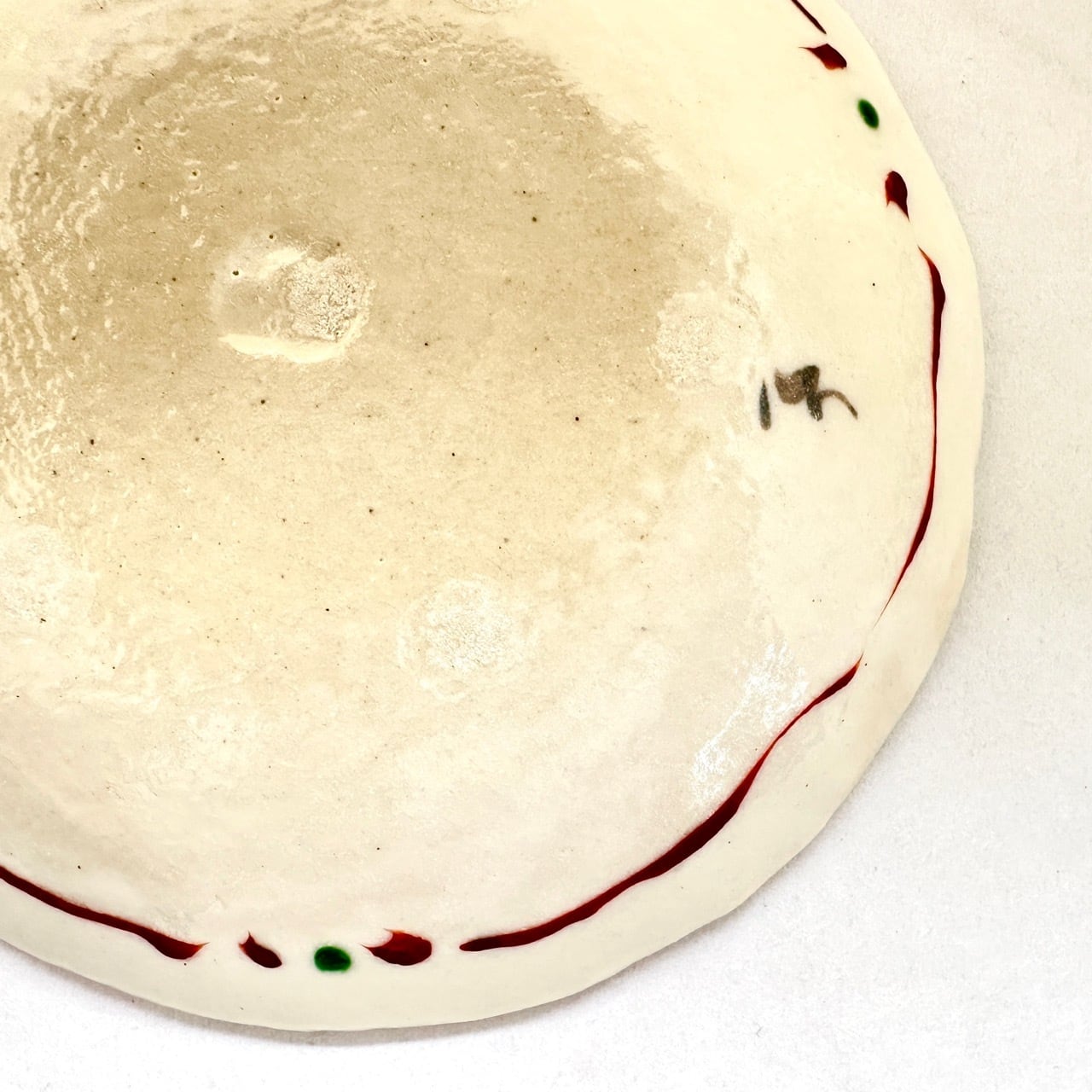 志野赤絵色花ちらし六寸皿(青、黄)【榛澤宏】 | うつわや はんのき