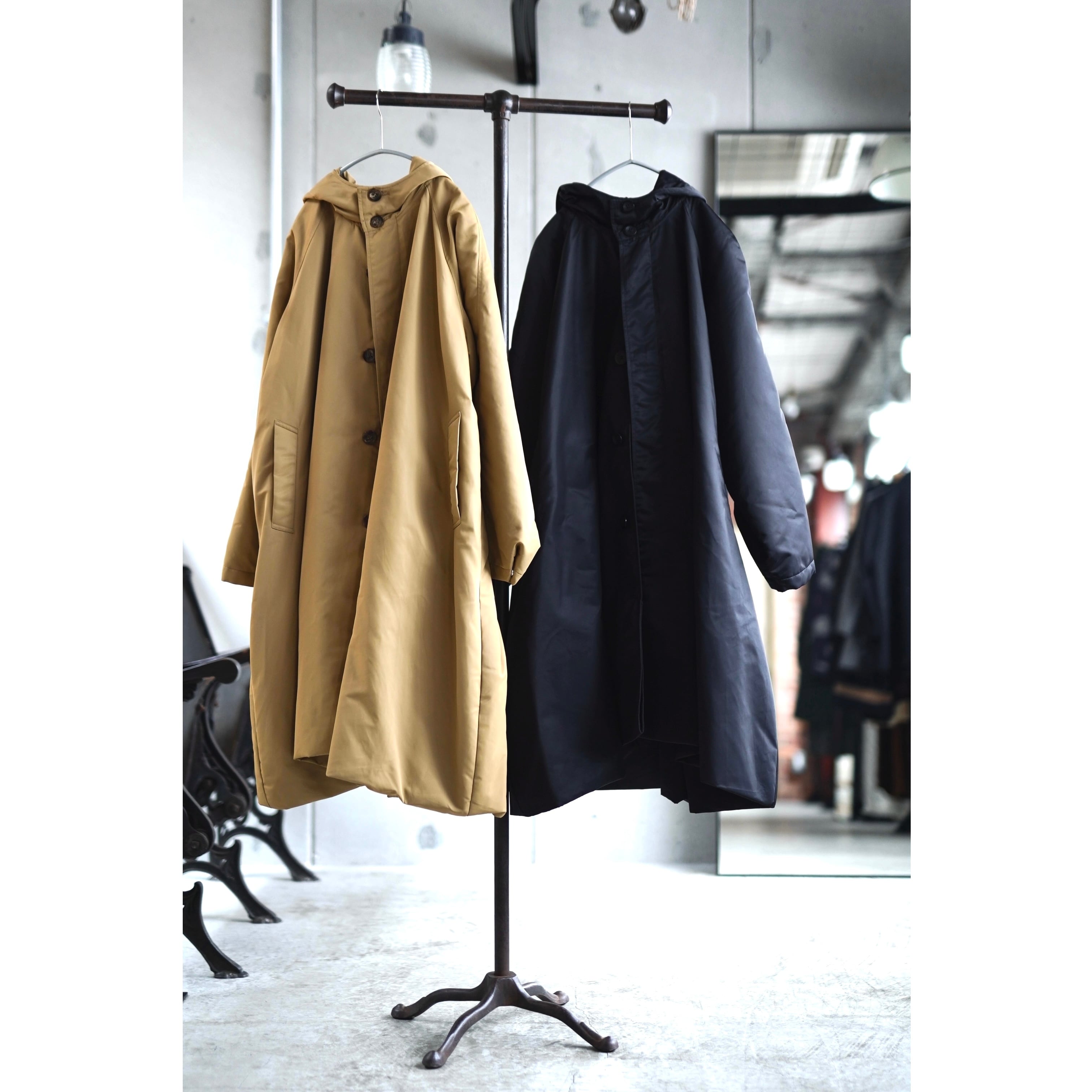 iirot Nylon Satin Patted Coat Black コート