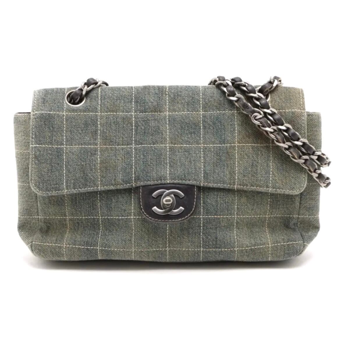 Extremely Rare ◇ CHANEL Matelassé Chocolate Bar Denim Single-Flap Double-Chain Bag, Blue with Silver Hardware, Unisex