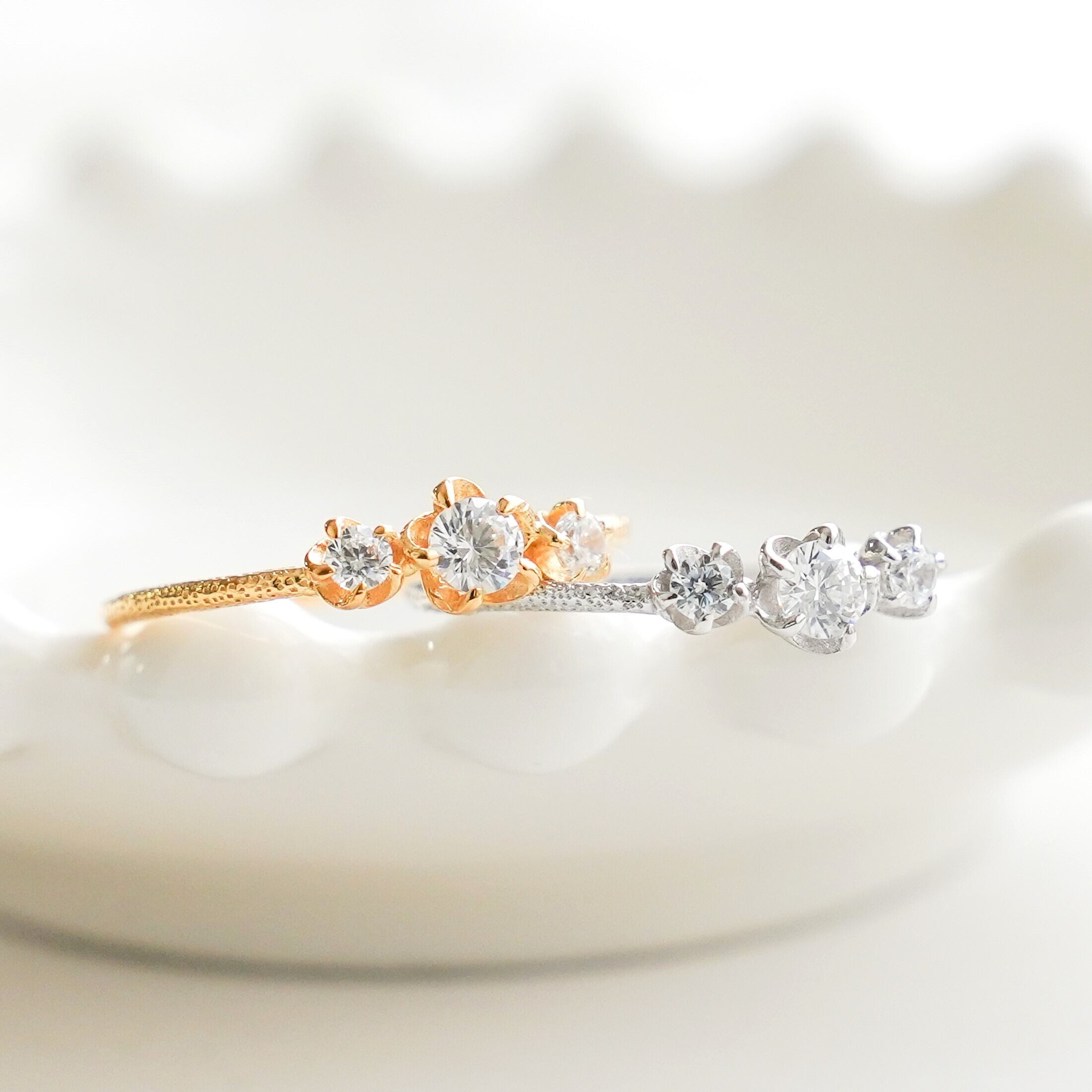 CZ花びらピンキーリング シルバー ゴールド《送料無料》