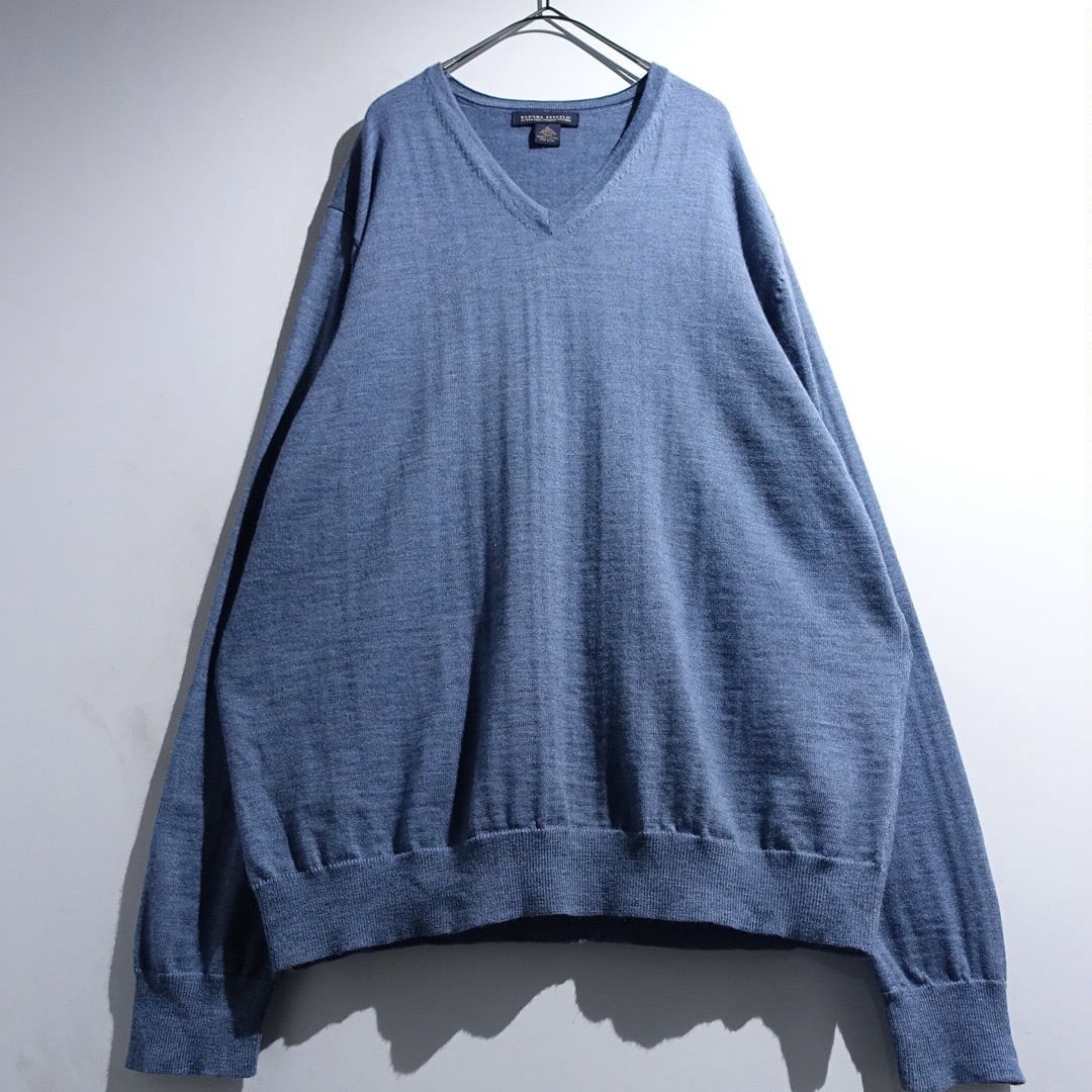 "BANANA REPUBLIC" Light Blue Merino Wool V-Neck Knit