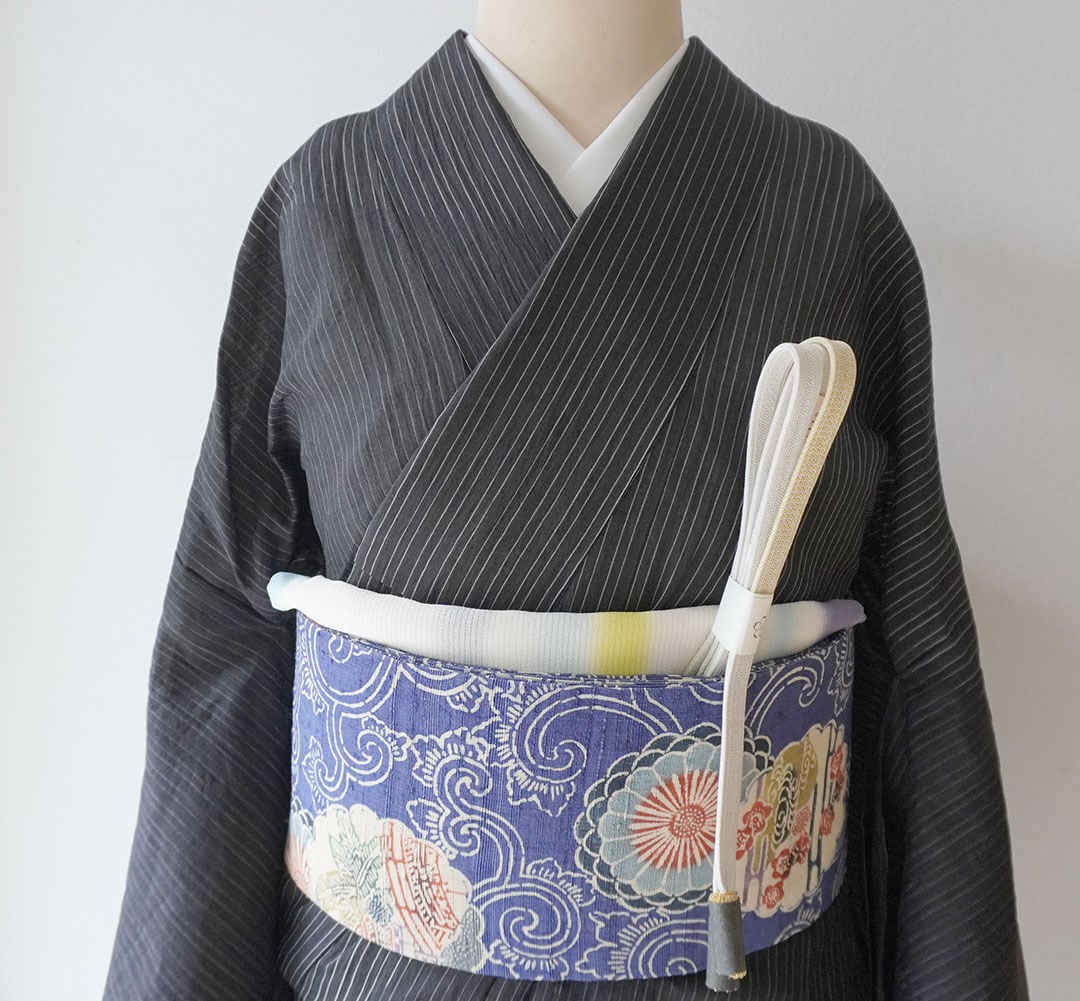 夏・麻】染織工芸むら田扱い 小千谷縮 トールサイズ 濃紺色 縞文 絵羽