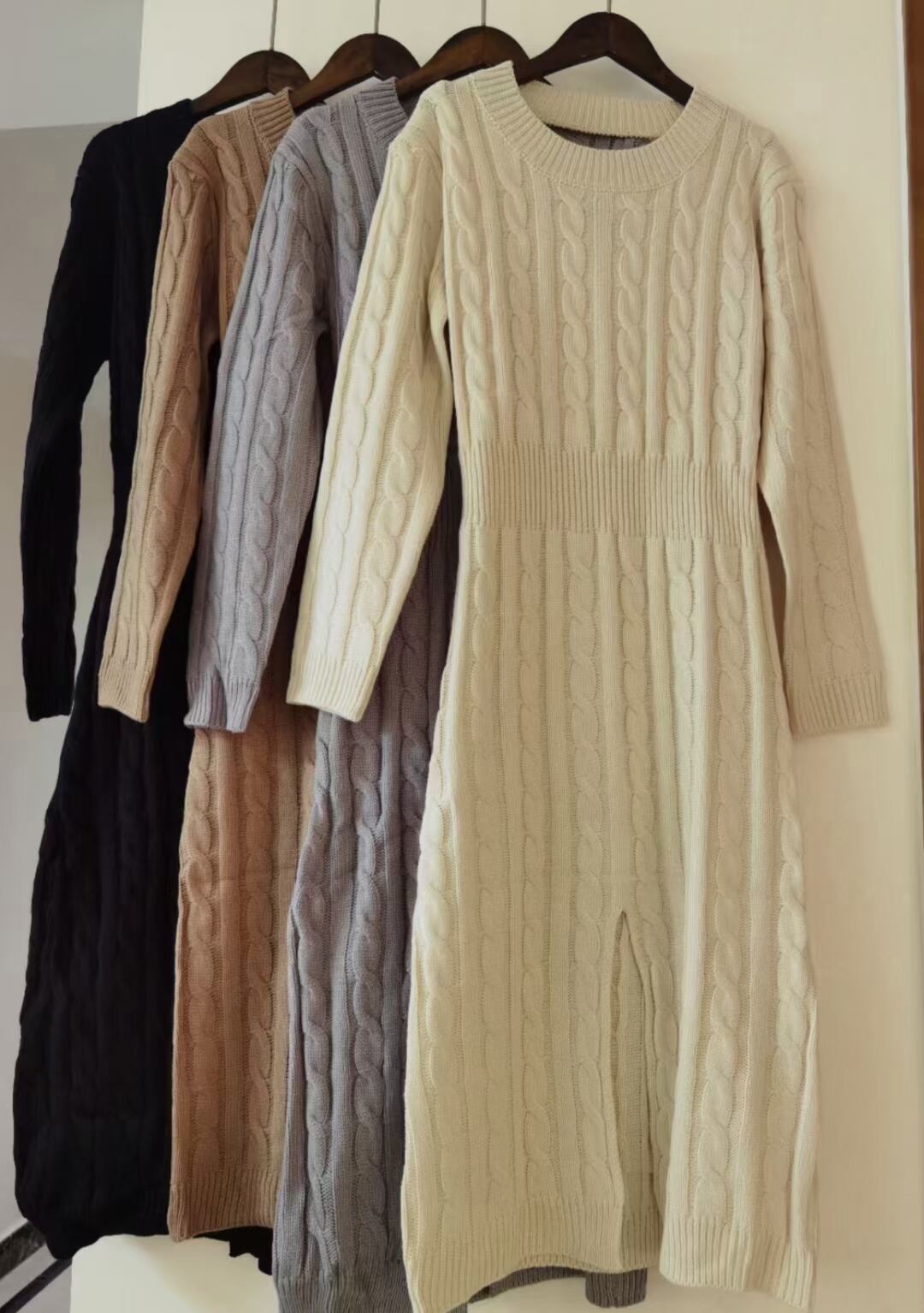 フロントスリットニットワンピ　AJ1079-8068