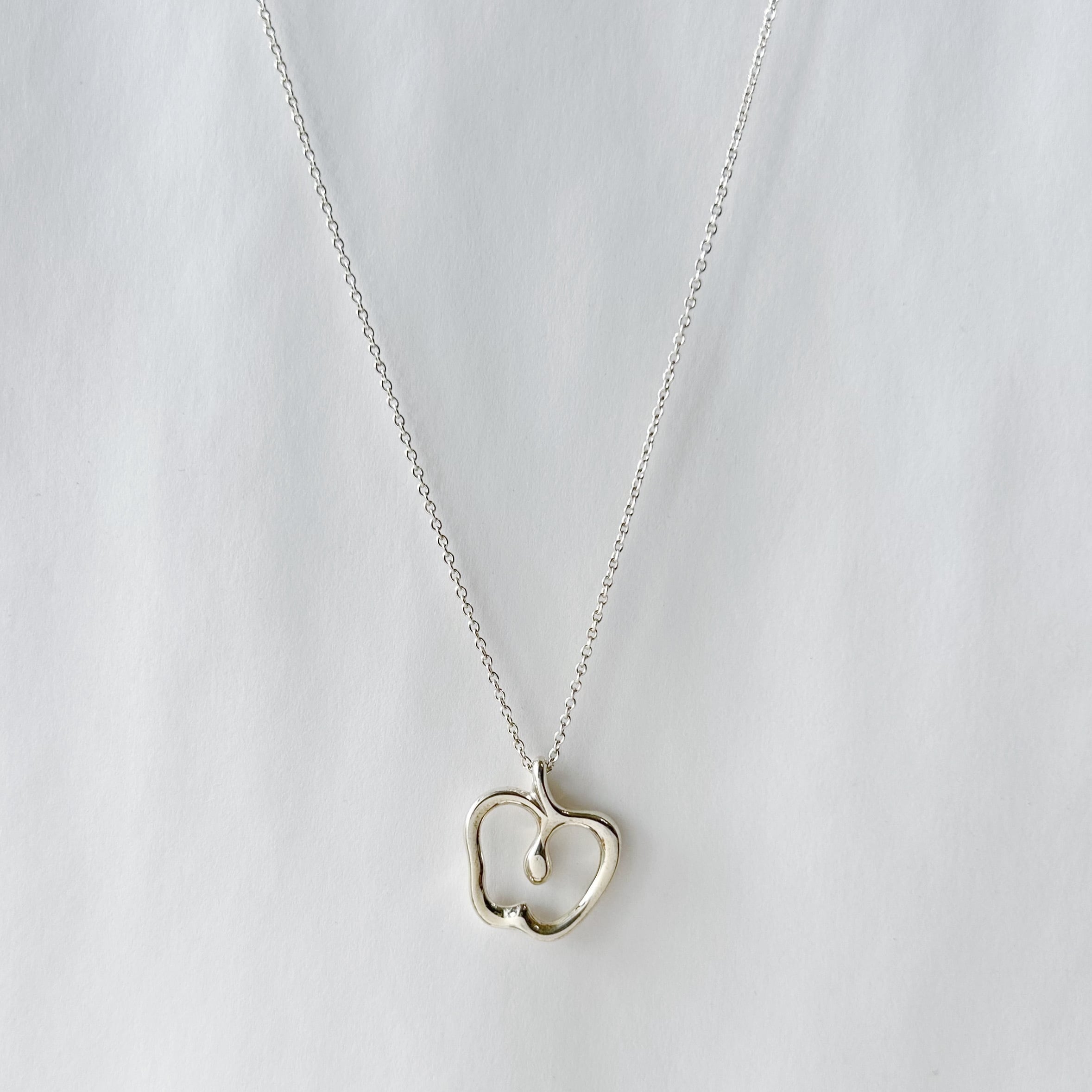 T7031】Tiffany&Co. apple necklace/silver925/ティファニー