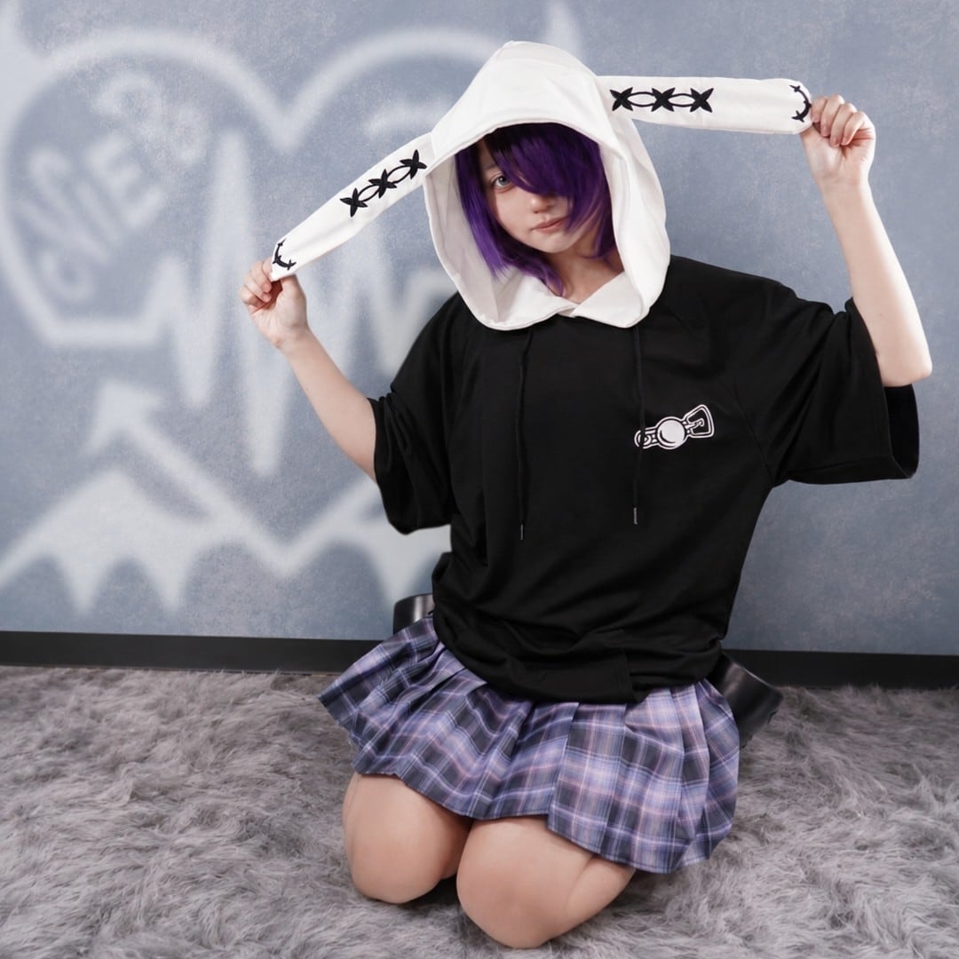 先着39点限定サンキューセール》うさ耳×しっぽ HALF SLEEVE HOODIE