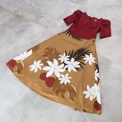 フラダンス 衣装 ALOHA STANDARDS アロハスタンダード ワンピース ドレス ブラウン系 日本製 ティアレ柄 モンステラ柄 ハワイアンプリント アロハ フラ ダンス レッスン 練習 あずき色 茶 パフスリーブ 華やか 鮮やか おしゃれ 上品 大人っぽい ブラック系 ホワイト系 ベージュ系 レッド系