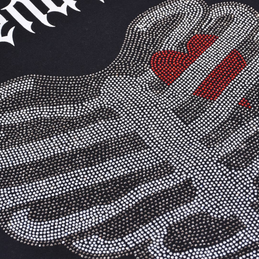 ラインストーン ハートBORN ZIPパーカー(裏起毛) | VOLCAN&APHRODITE