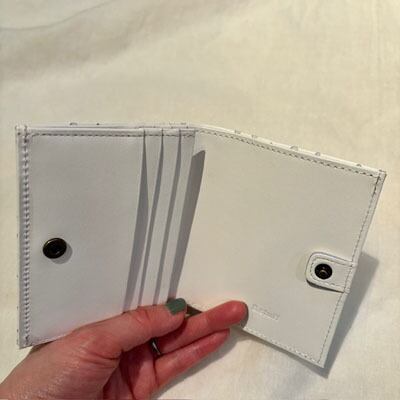 B.stuff 新作!ランダムドットコンパクトお財布