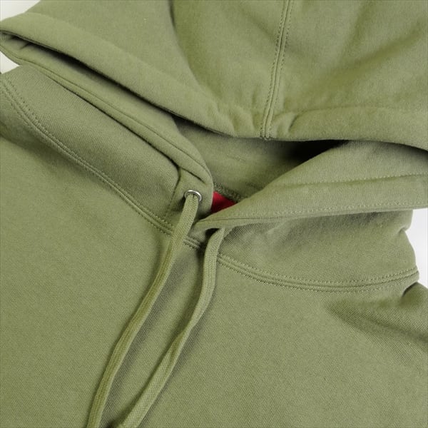 Supreme Satin Applique Hooded LightOlive