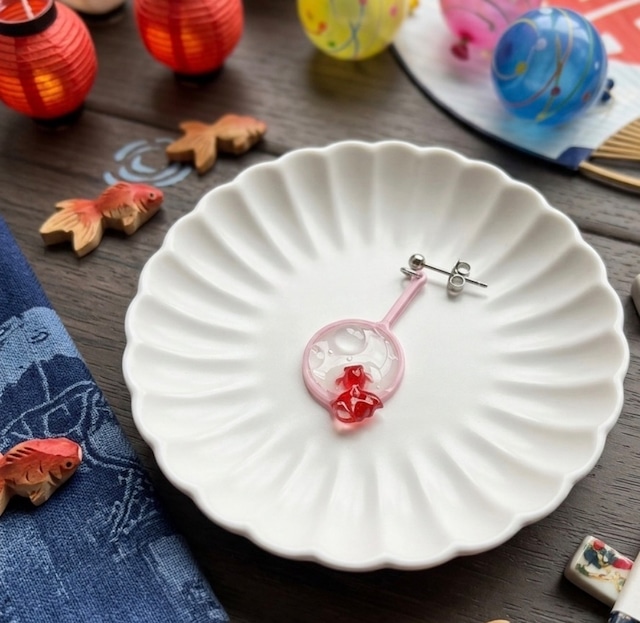 【片耳販売】お祭りの思い出｜ぷっくり金魚すくいのポイ　ピアス イヤリング イヤーカフ ネックレス チャーム　