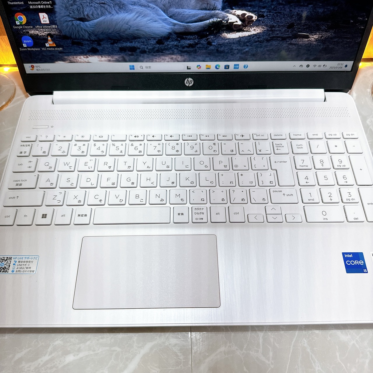美品2022年式/HP Laptop 15s/Core i5第12世代/SSD256GB/メモリ16GB/人気ノートパソコン