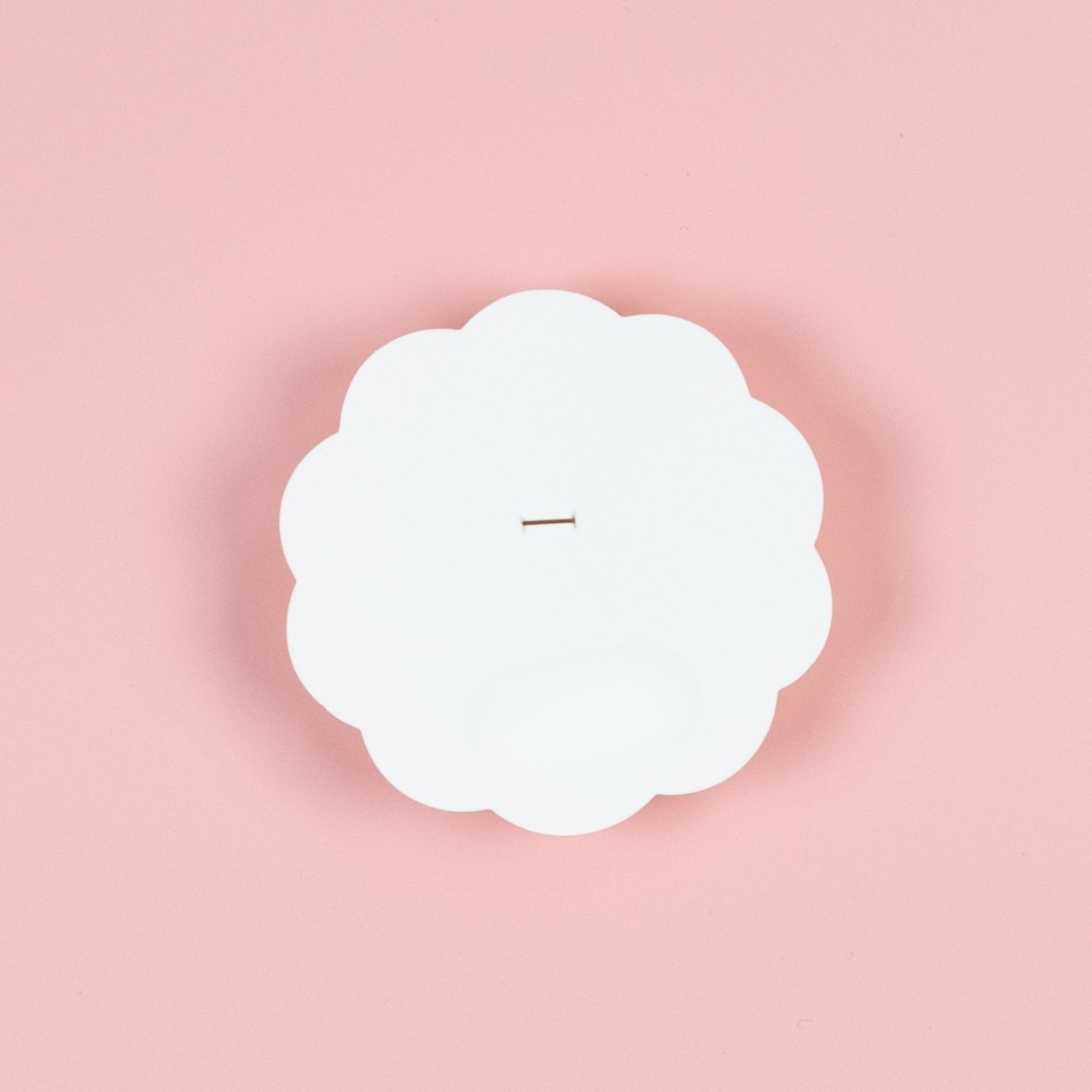 < moë > おんぷちゃん brooch