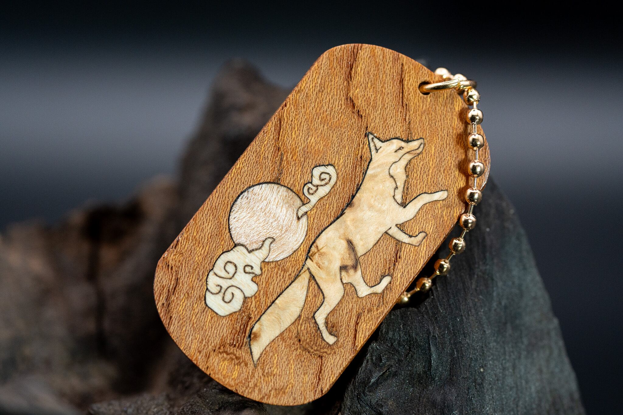 【日本を代表する巨木】欅(ケヤキ) ドッグタグ 象嵌 十五夜きつね