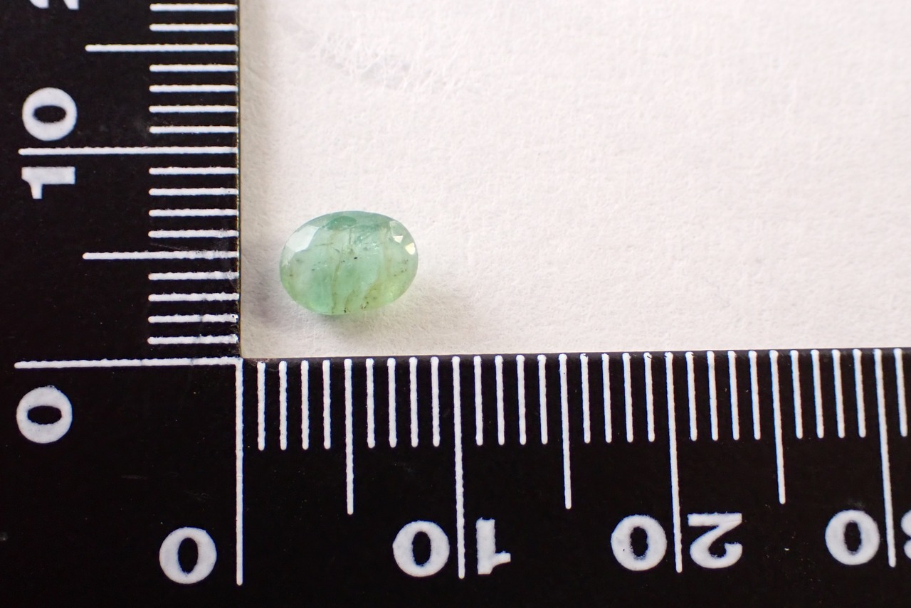 エメラルド　0.62ct　[C12-1273]