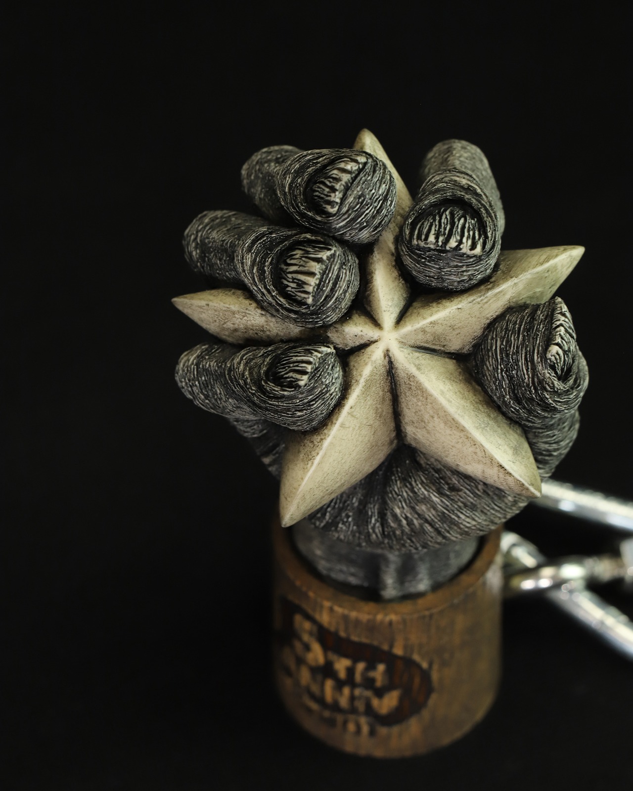 [数量限定] "5th Anniv" SUPER BIG KEYHOLDER - serial.15 /Black ink wash