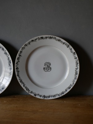 ウェディング用 モノグラム 平皿 フランスアンティーク アンティークのある生活