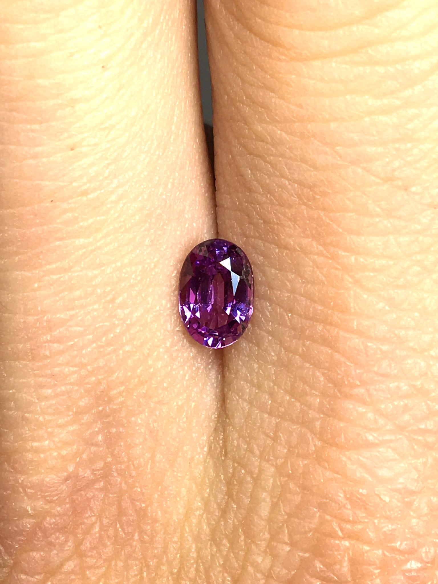 ”高貴”な紫色 0.6ct UP 天然 パープルサファイア ルース | Frederick’s Gems&Jewelry powered by BASE