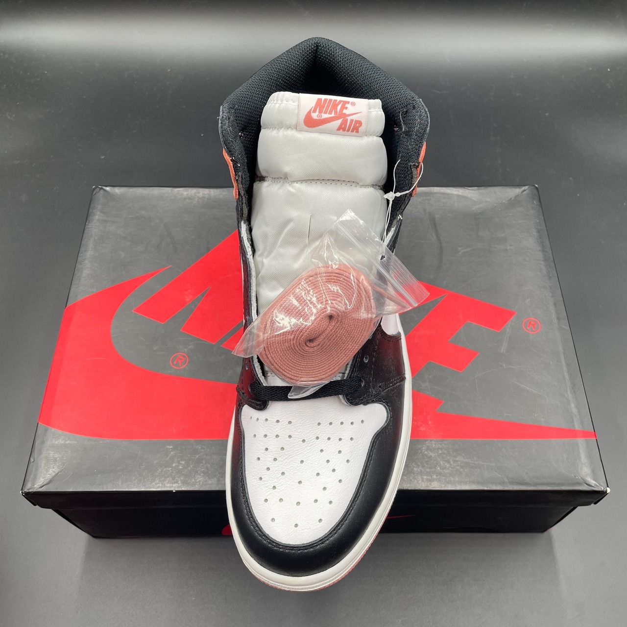 AIR JORDAN 1 RETRO HIGH RUST PINK 861428-101