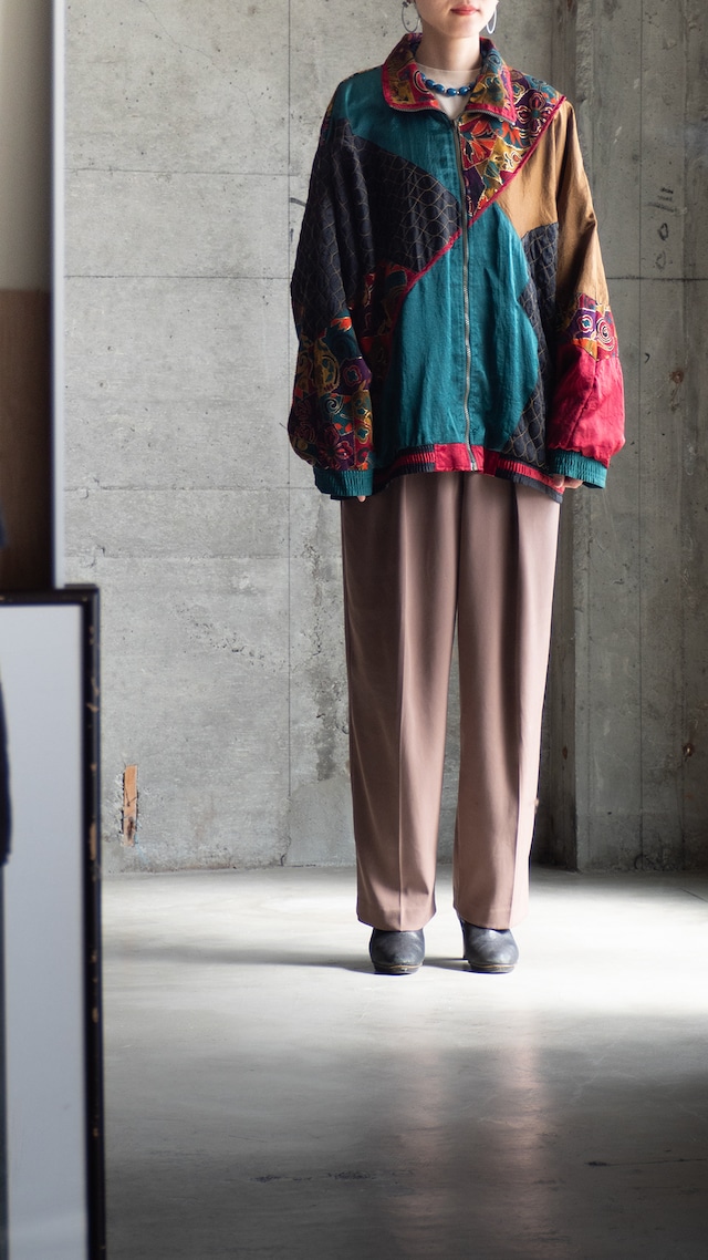 "CASUAL ISLE" 1990s Pattern blocks bomber jacket