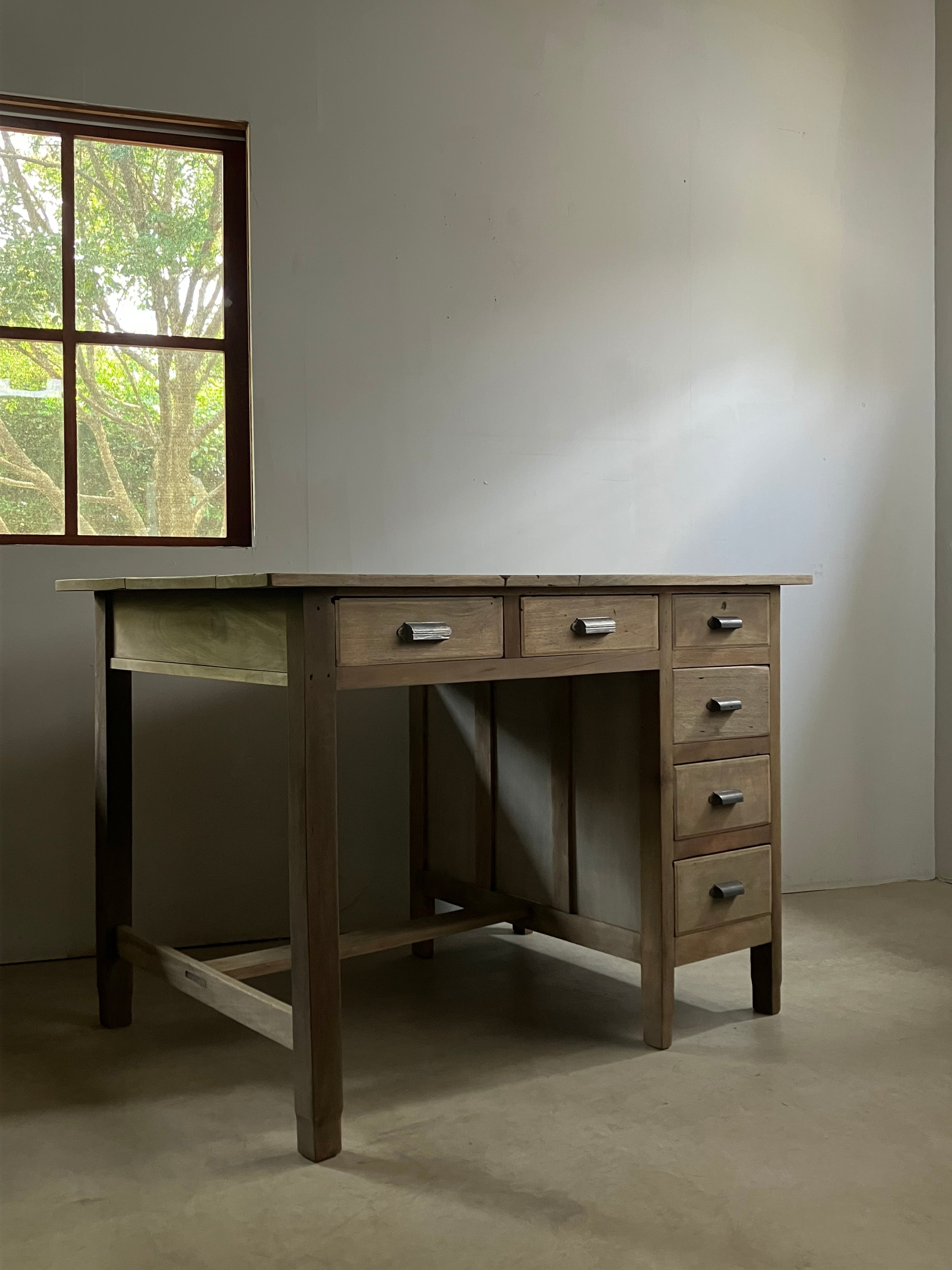 work desk / 引出し6杯付