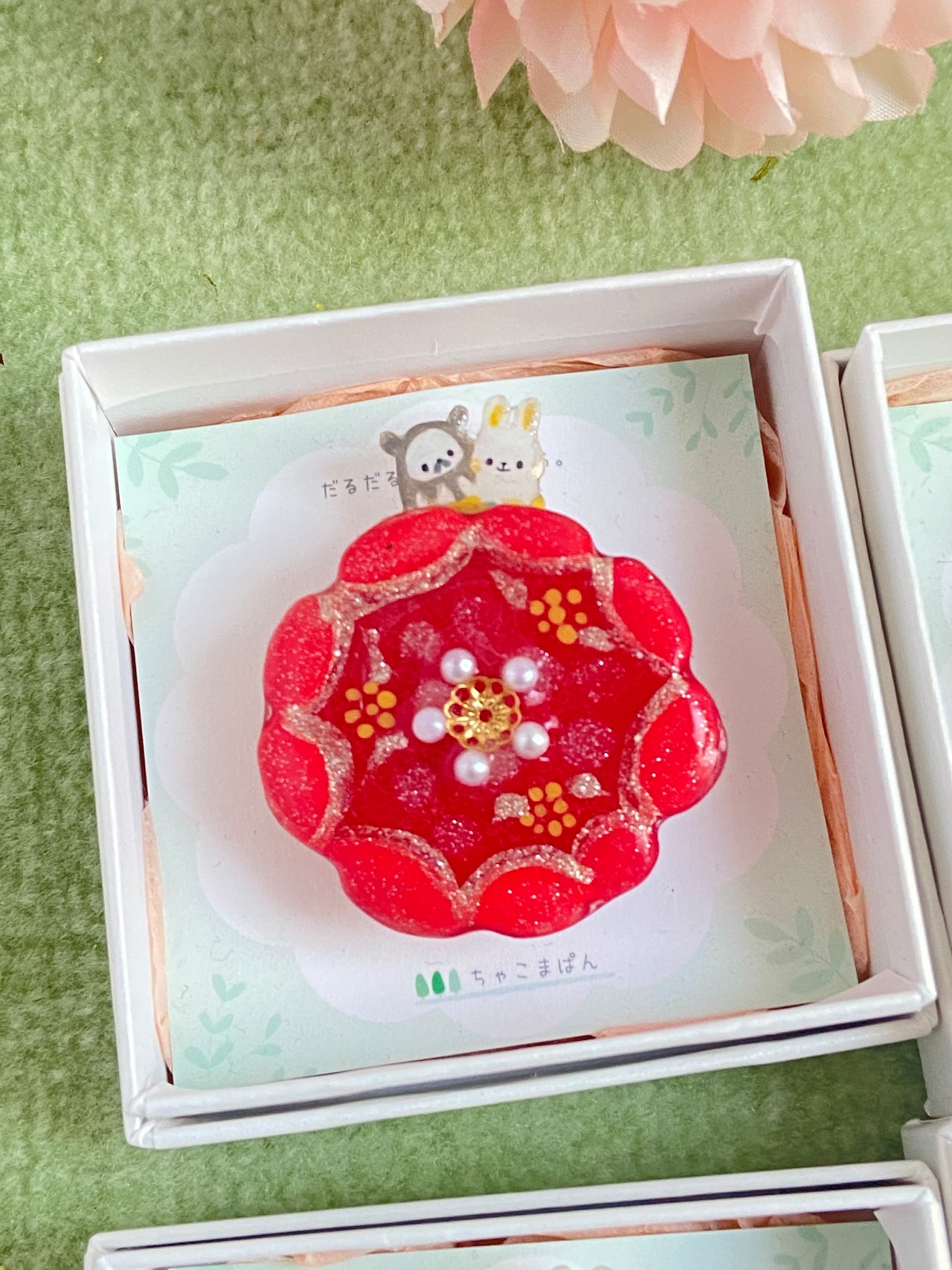 『彩りのお花』ガラスブローチ③