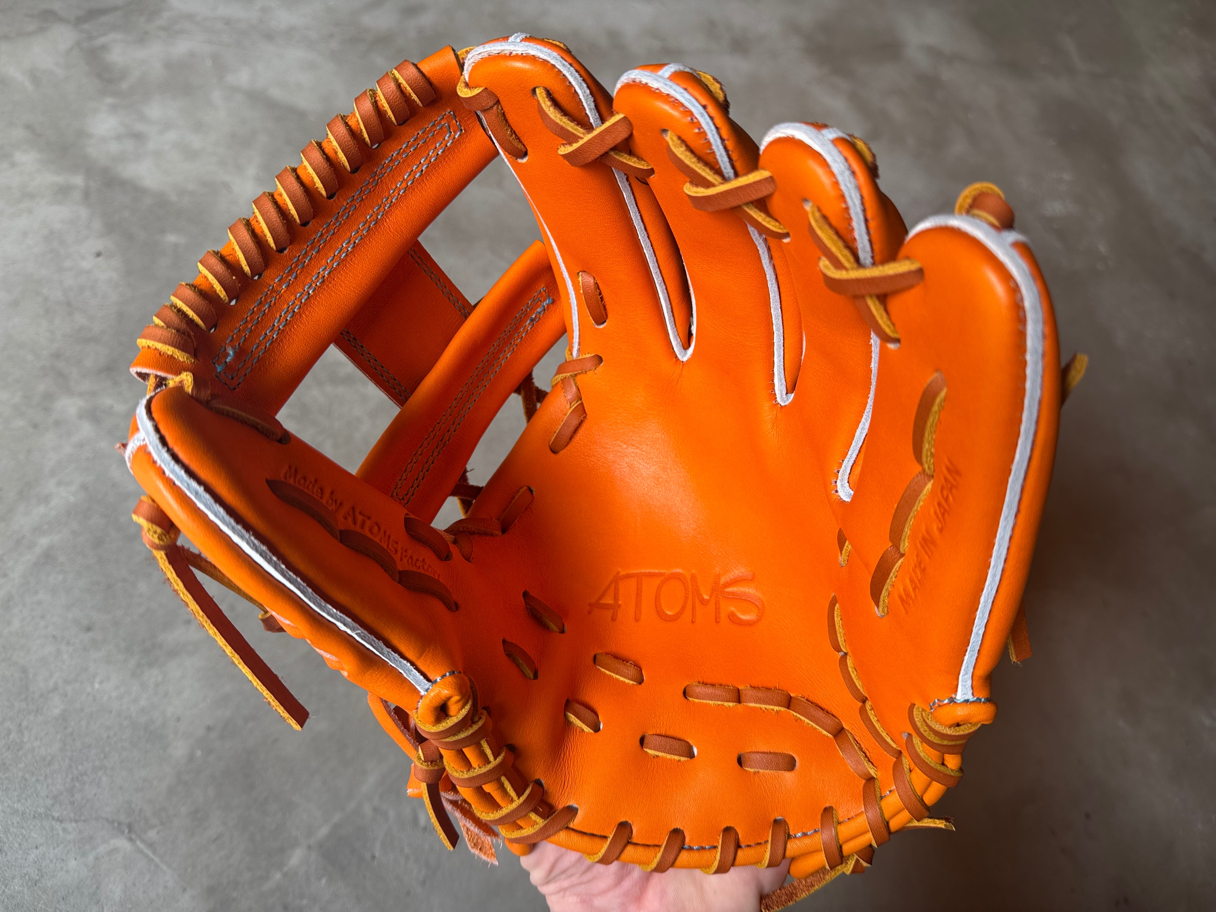 新品　限定　レア　ATOMS アトムズ　グローブ　内野手　右投　硬式　オレンジ 楽天市場】アトムズ グローブ ATOMS 硬式用 グラブ 後藤レザー