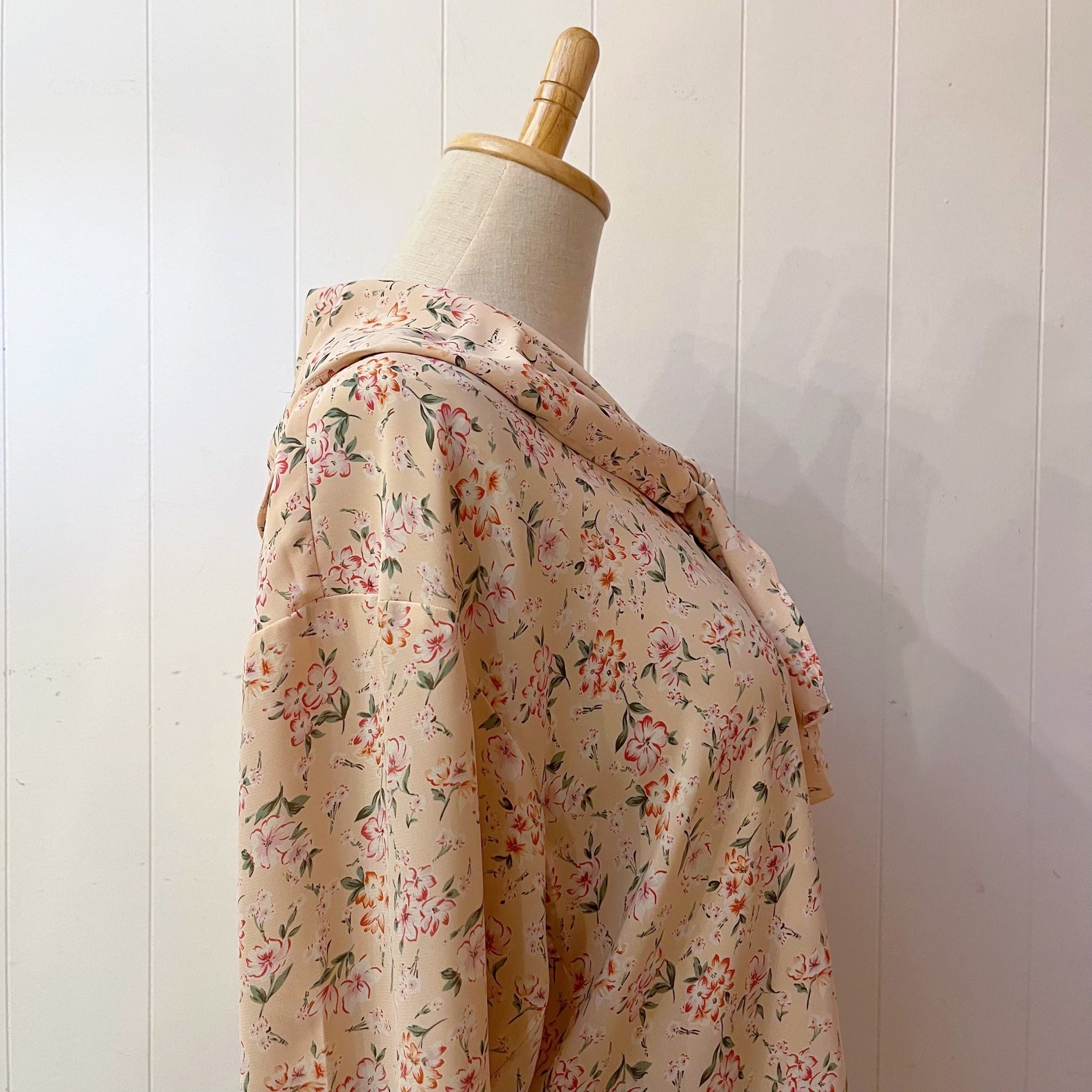 pale pink sailor collar blouse